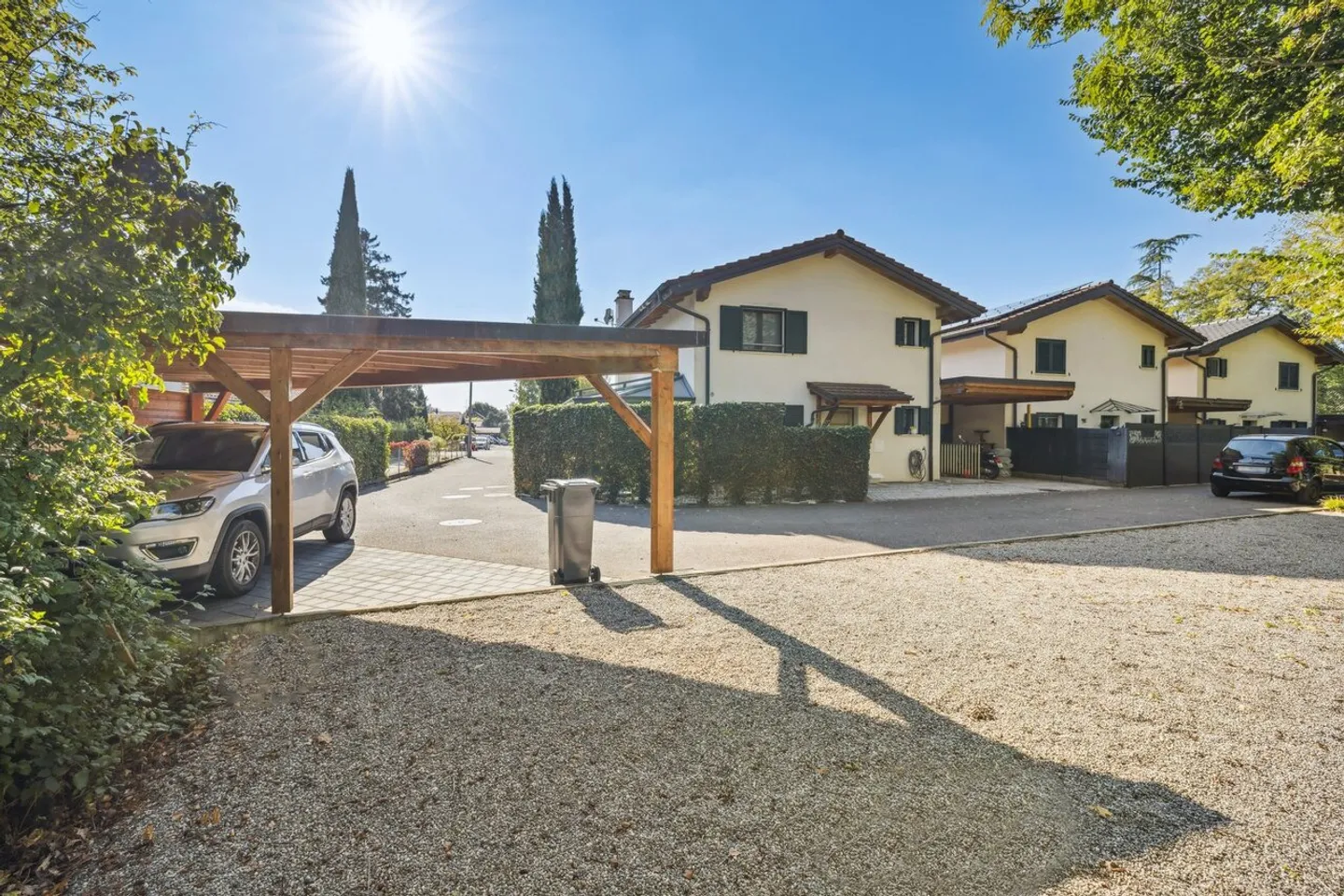 Superb family home in Thônex - Photo 4 of 20