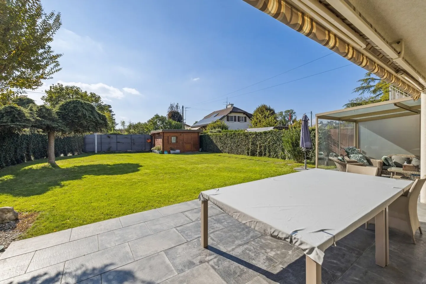 Superb family home in Thônex - Photo 6 of 20