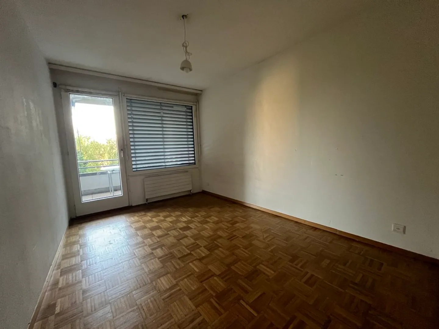 Charmant appartement 2 pièces - Photo 2 sur 4