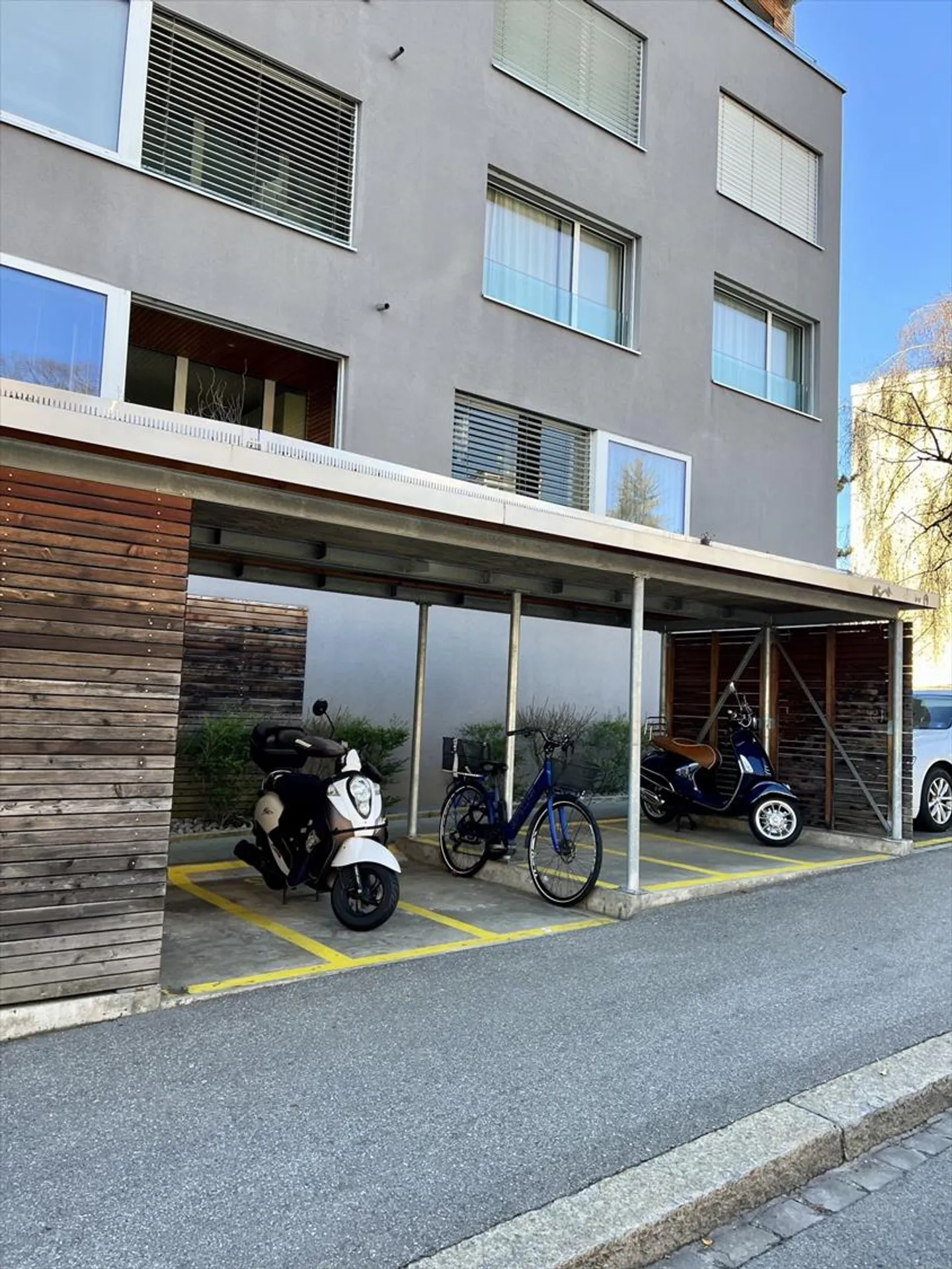 Parcheggio esterno in affitto - Foto 2 di 2