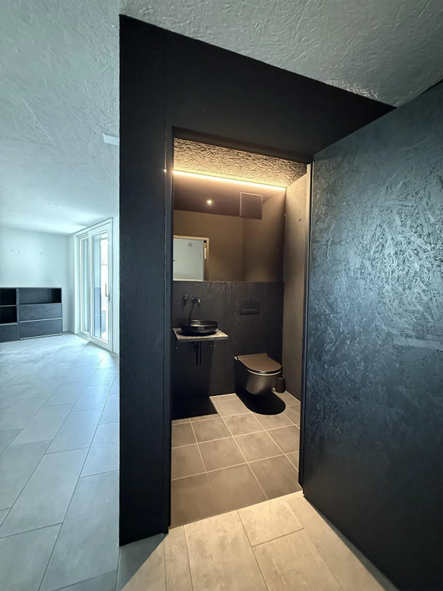 OFFICE - STUDIO - PRACTICE - THERAPY ROOM - Photo 6 of 10