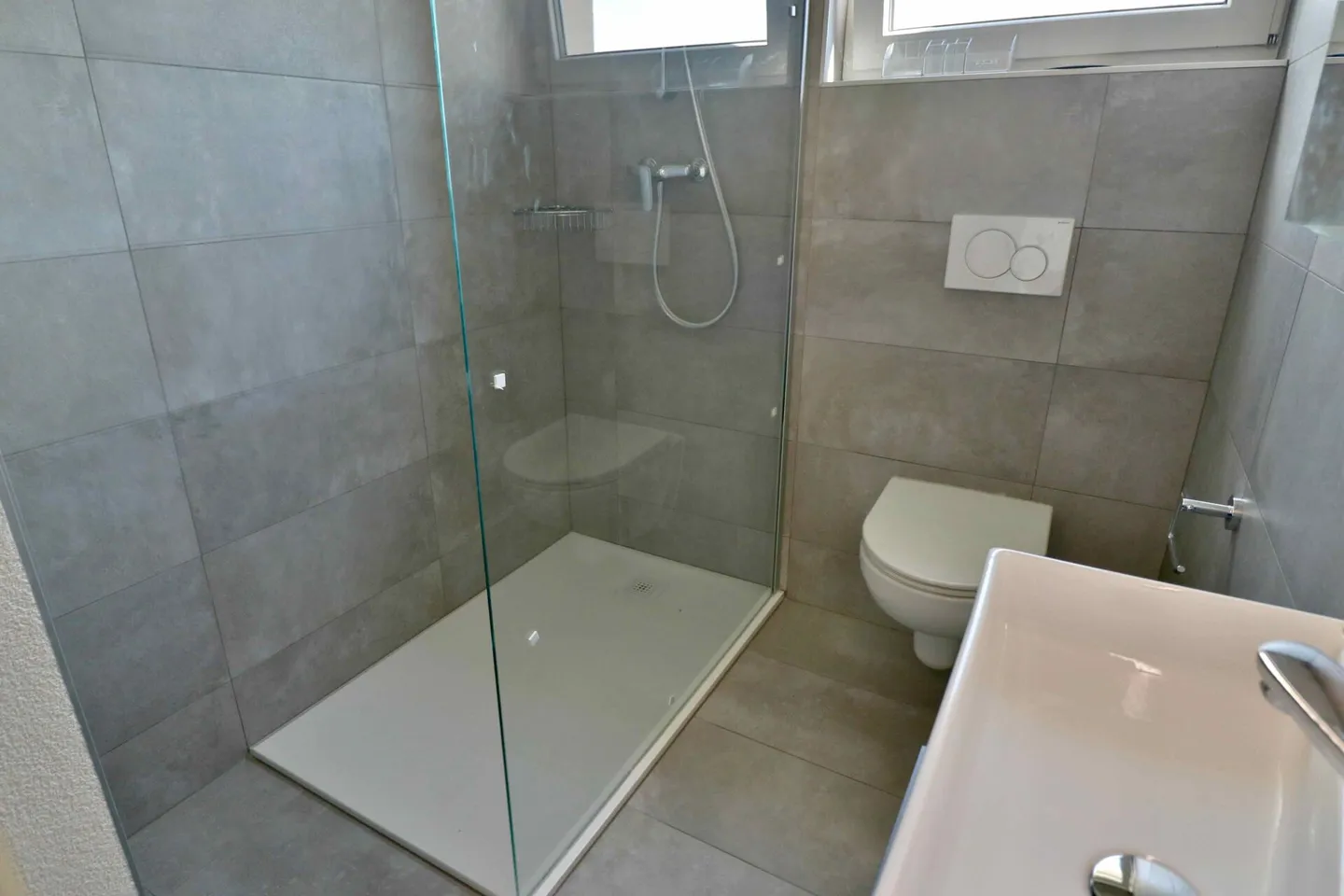 Ayent/Botyre - Beautiful new 4.5-room apartment with terrace in a small PPE with 6 apartments. - Photo 16 of 24
