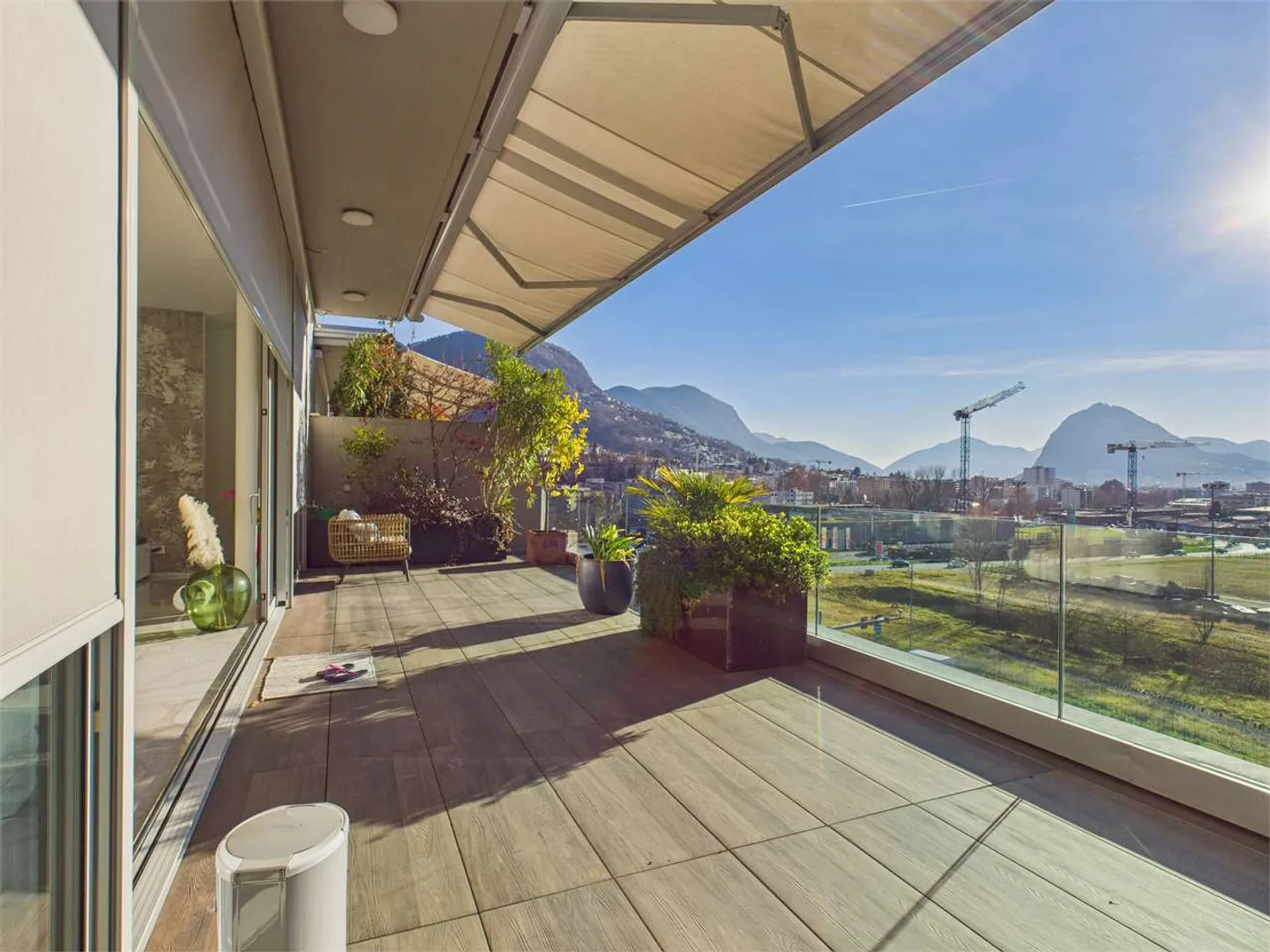 Canobbio - Penthouse with 4.5 rooms and unobstructed view - Photo 6 of 13