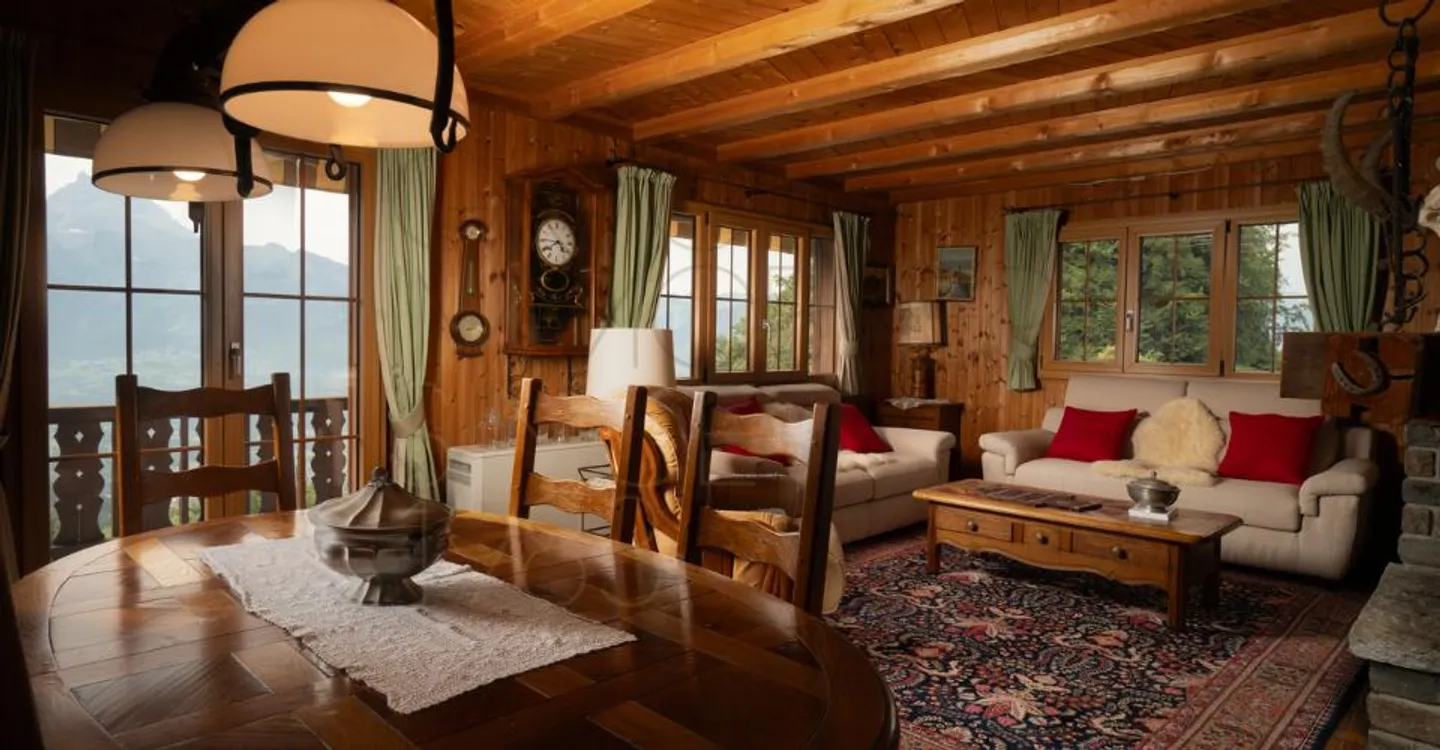 Charming Alpine Apartment - Photo 7 of 11