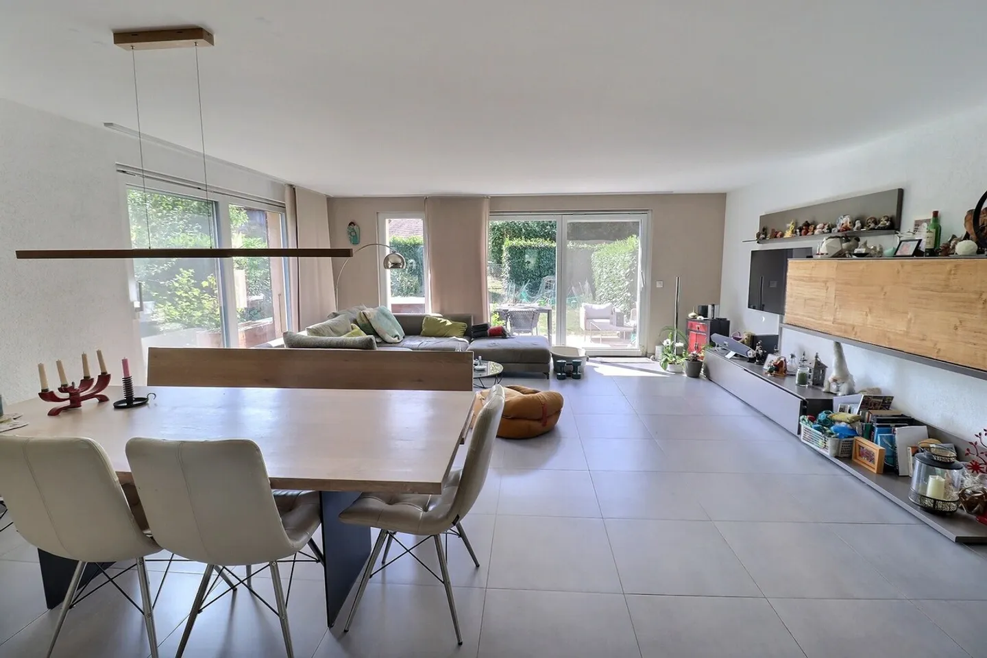 Villa with charm in the heart of the village of Grens - Photo 1 of 5