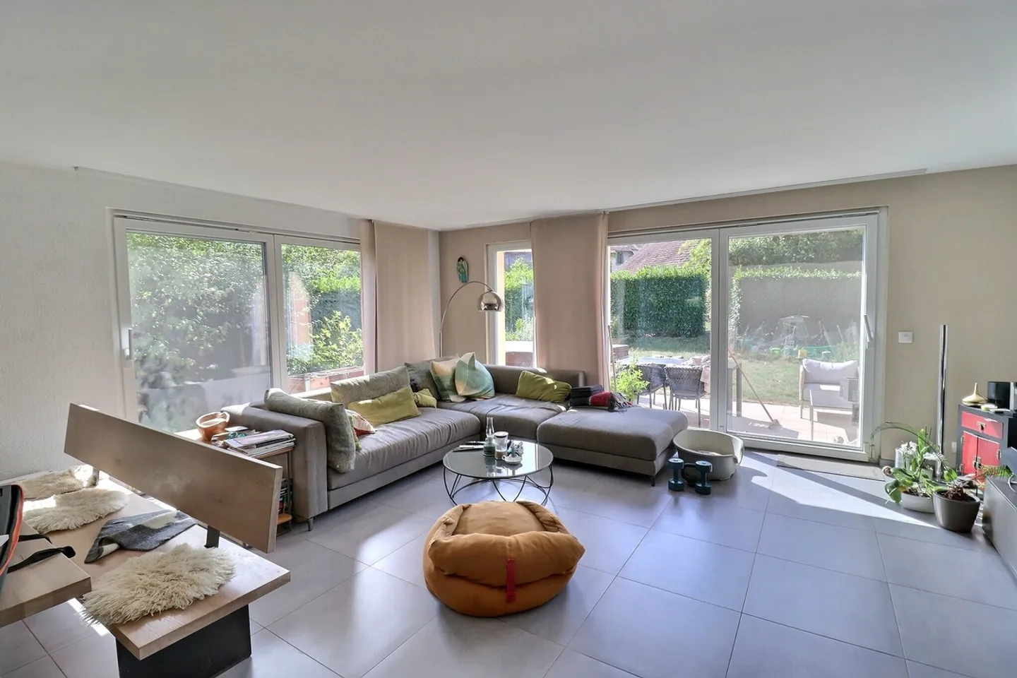 Villa with charm in the heart of the village of Grens - Photo 2 of 5
