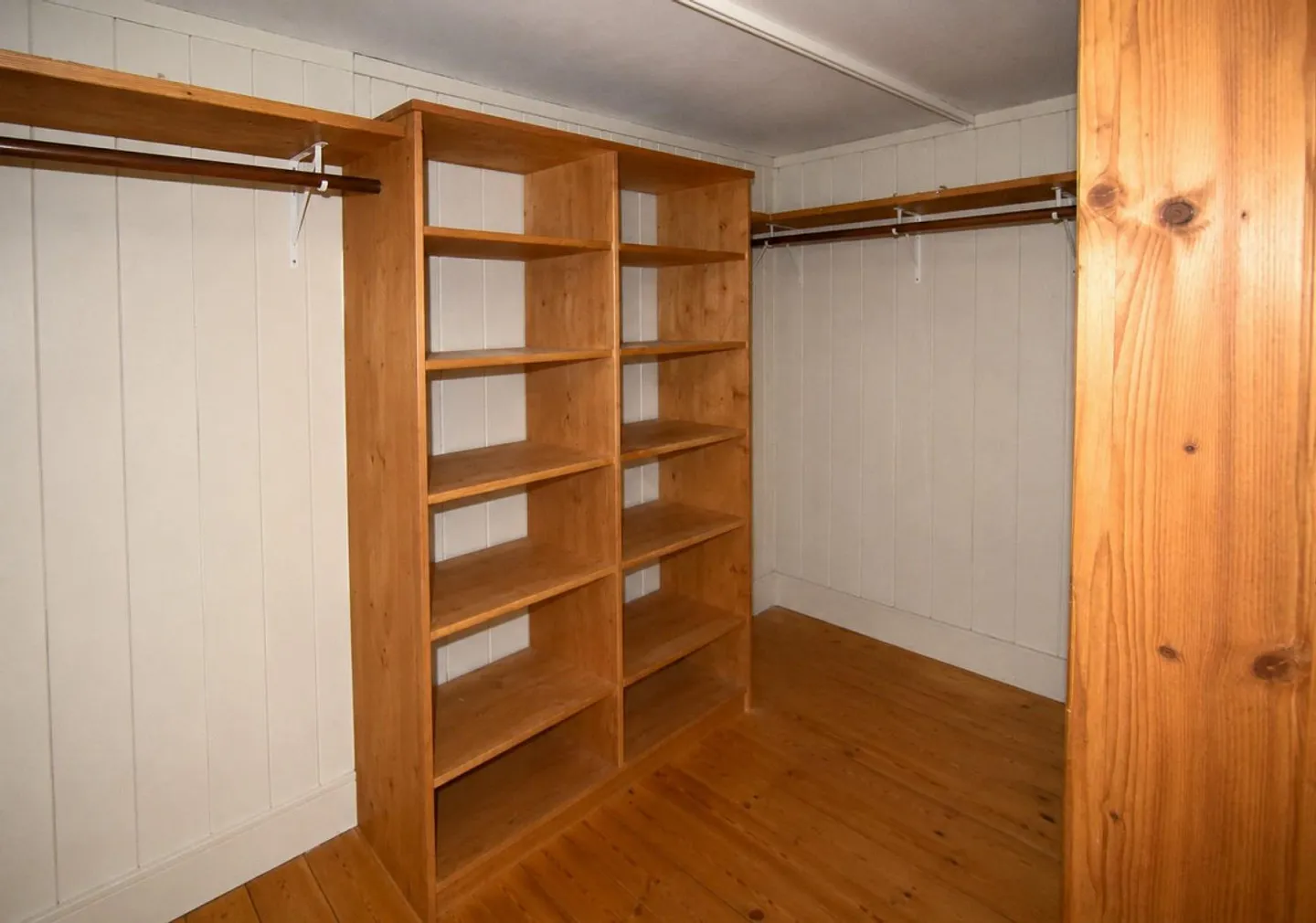 Cozy 2.5 Room Apartment in Degersheim - Photo 5 of 10