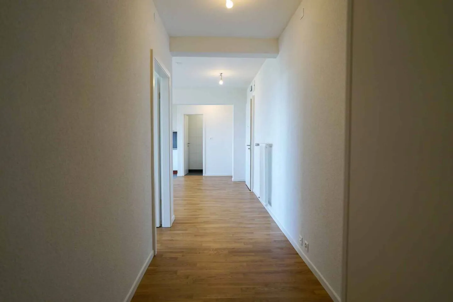 Appartement spacieux avec vue sur le lac - Photo 3 sur 12