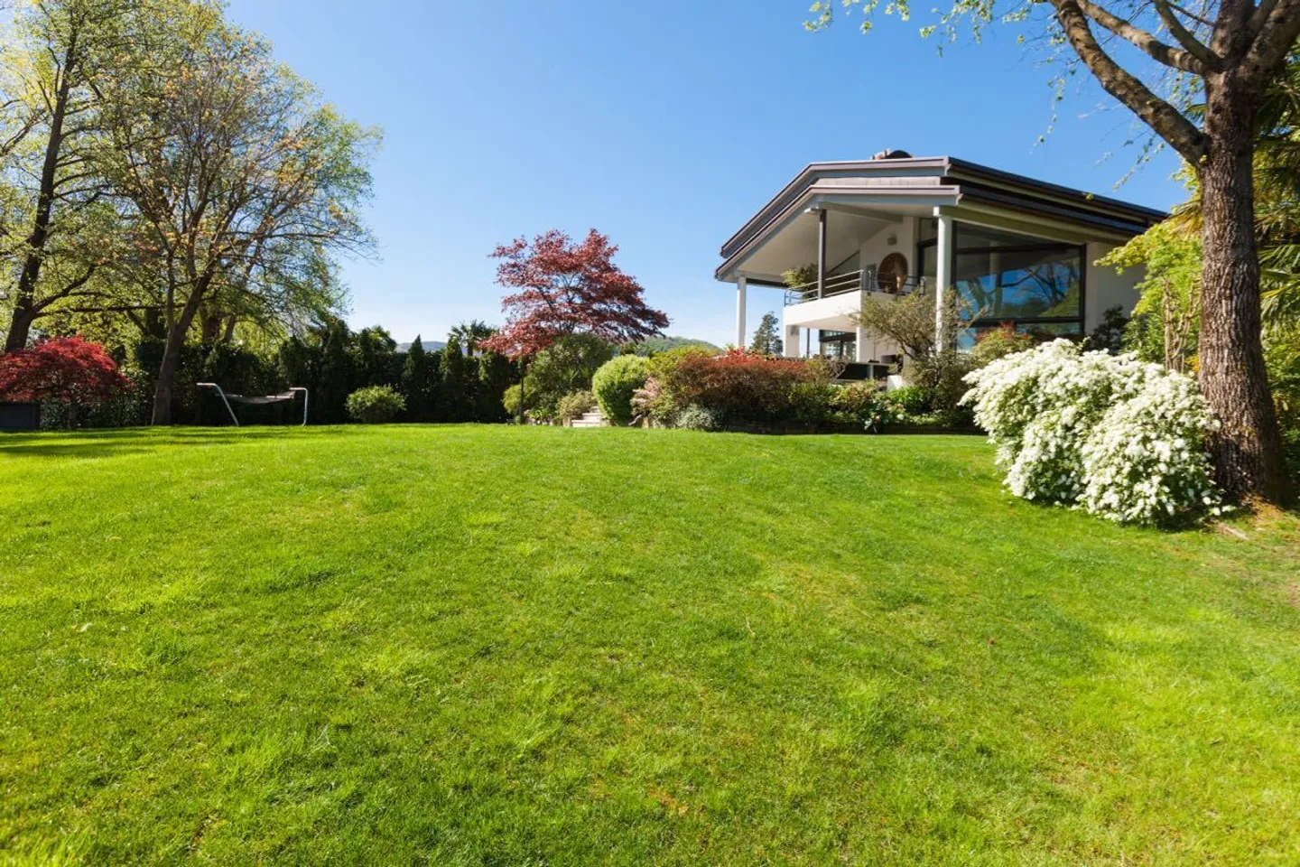 Luxury Villa by Lake Lugano - Photo 2 of 24
