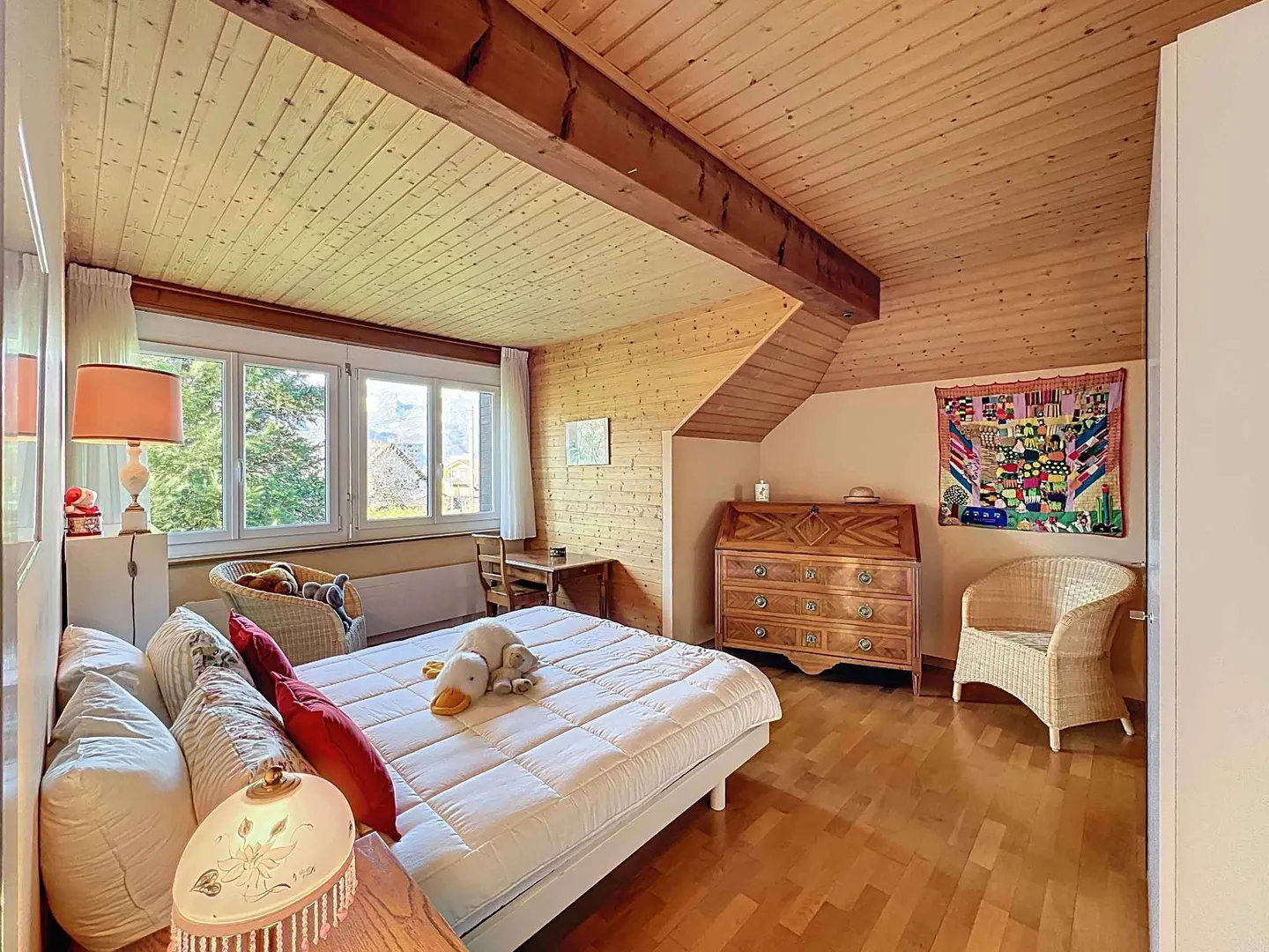 Wunderschöne Immobilie mit Schwimmbad und Möglichkeit, zwei Wohnungen zu schaffen - Foto 8 von 13