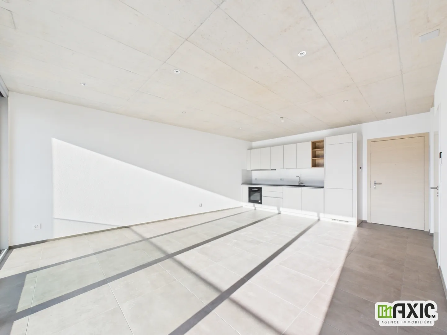 Apartment for sale - Photo 2 of 14