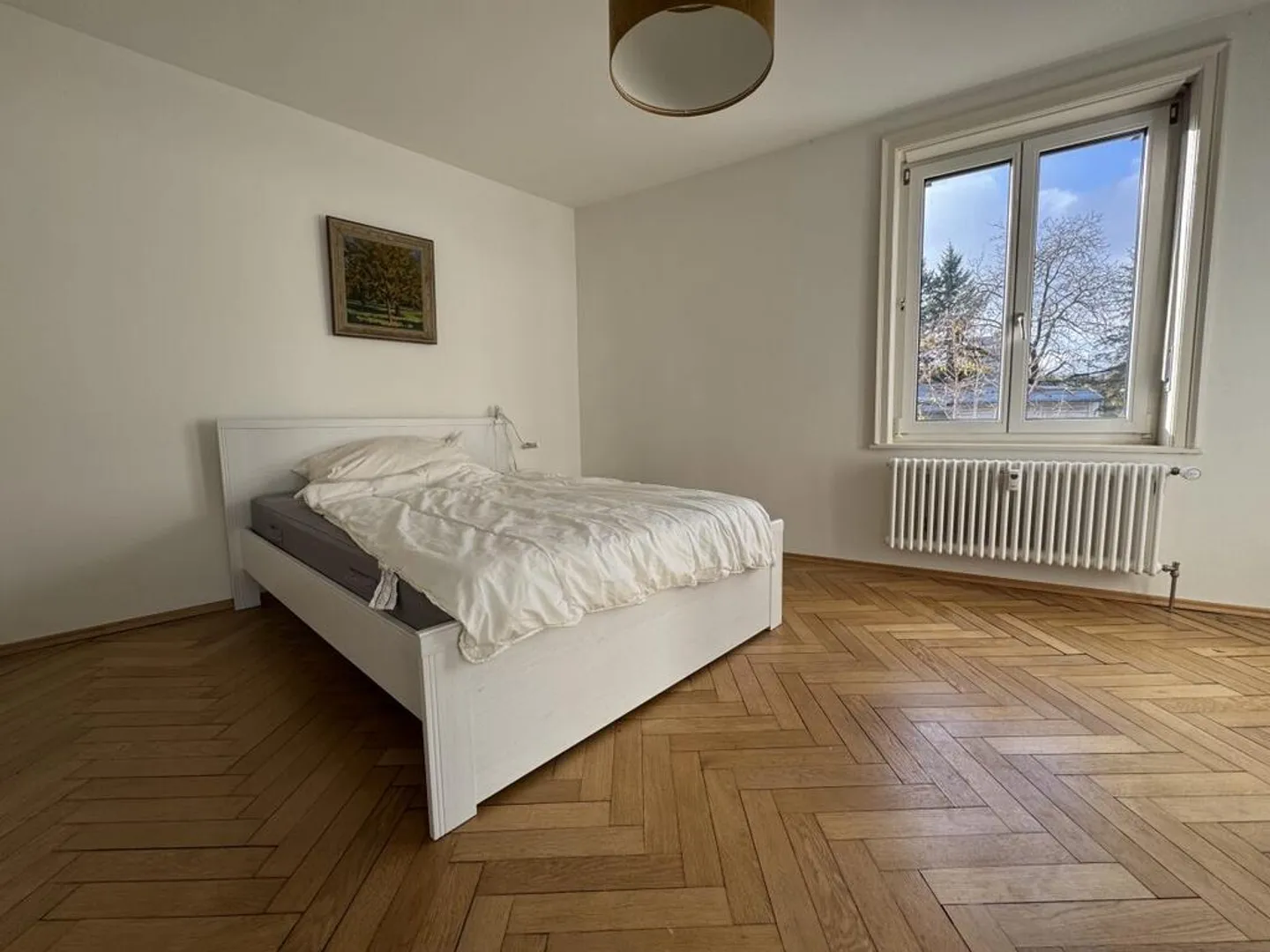 APPARTEMENT D'ANCIEN RÉNOVÉ COMPLÈTEMENT AVEC BEAUCOUP DE CHARME ! - Photo 6 sur 10