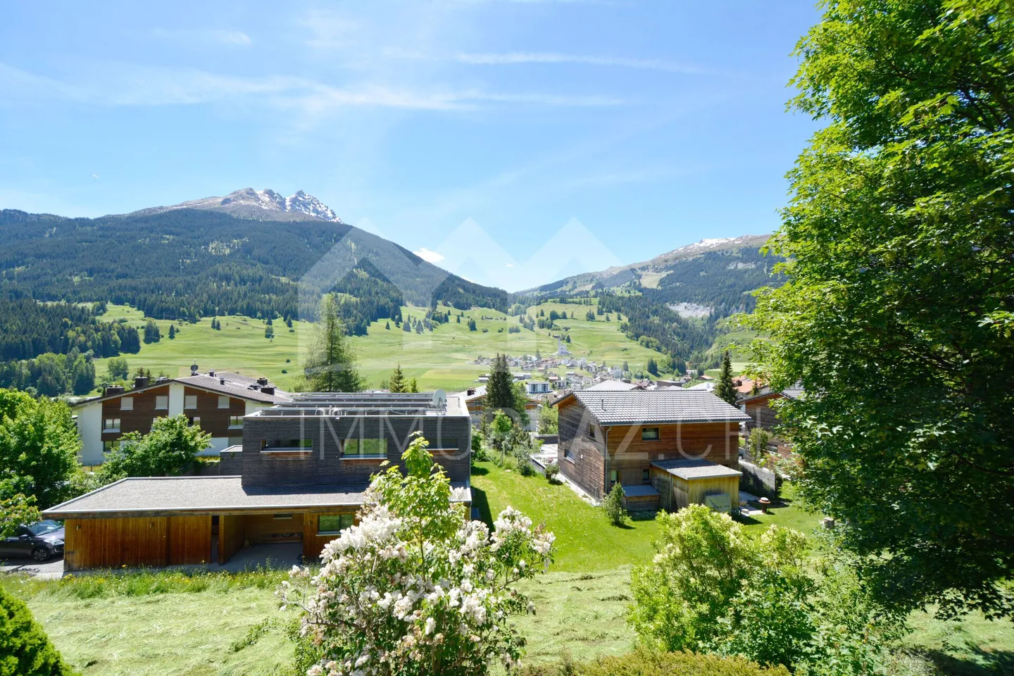 Incantevole appartamento mansardato 4 1/2 locali con galleria e terrazza - Foto 2 di 9