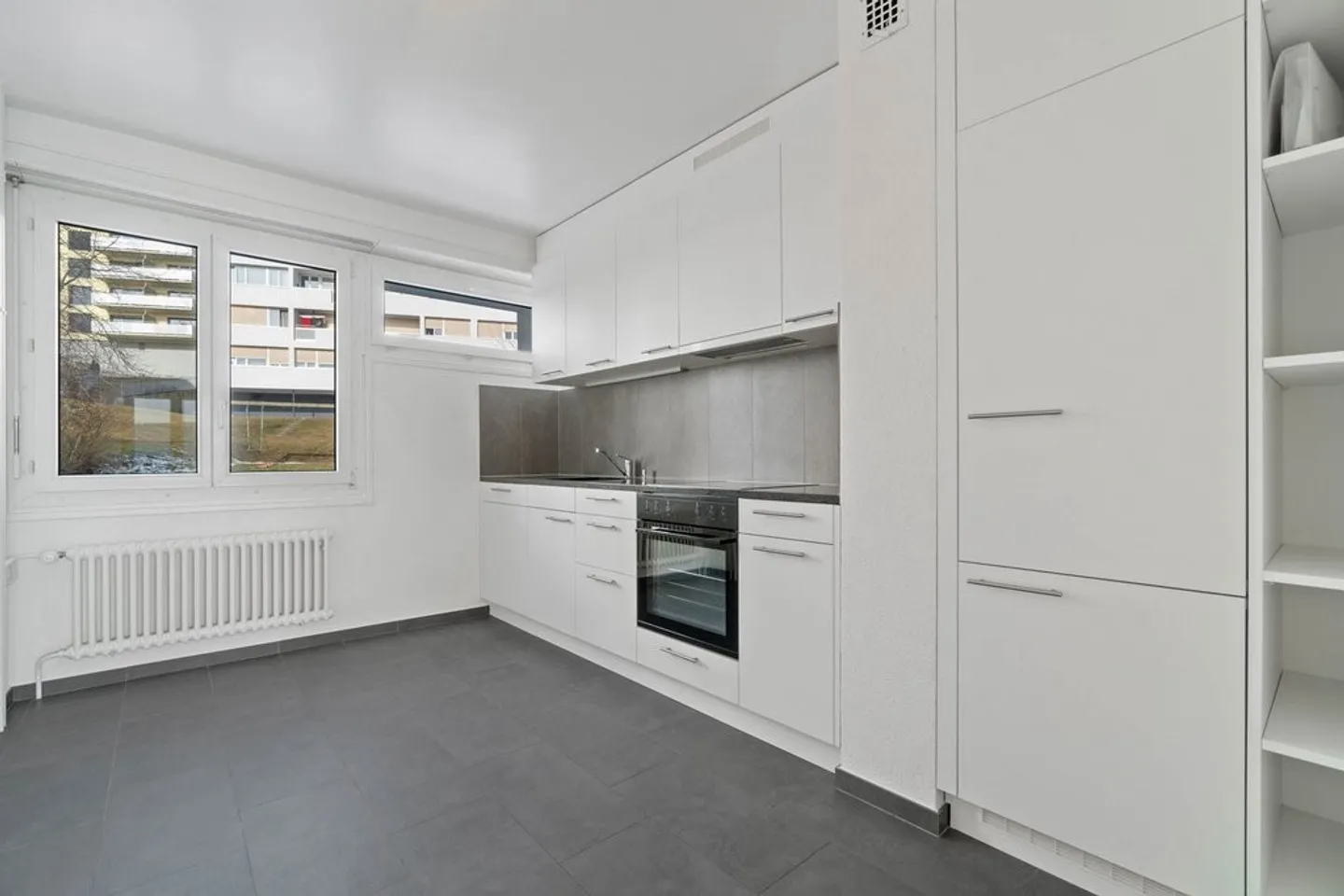 4-Zimmer-Wohnung im 1. Westen - Foto 2 von 10