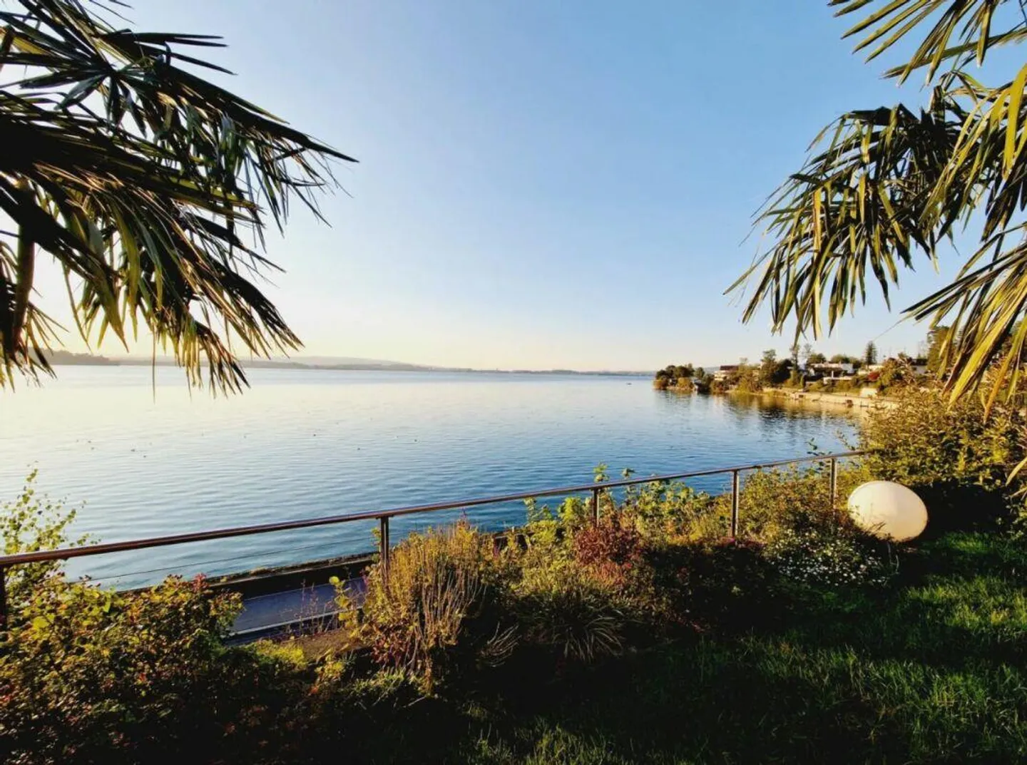 Casa a schiera angolare 4½ locali con galleria, vasca idromassaggio e camino - rara opportunità sul lago di Zugo - Foto 11 di 12