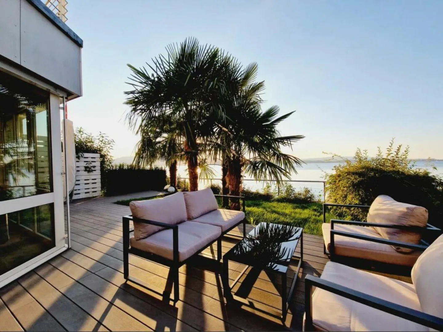 Casa a schiera angolare 4½ locali con galleria, vasca idromassaggio e camino - rara opportunità sul lago di Zugo - Foto 10 di 12