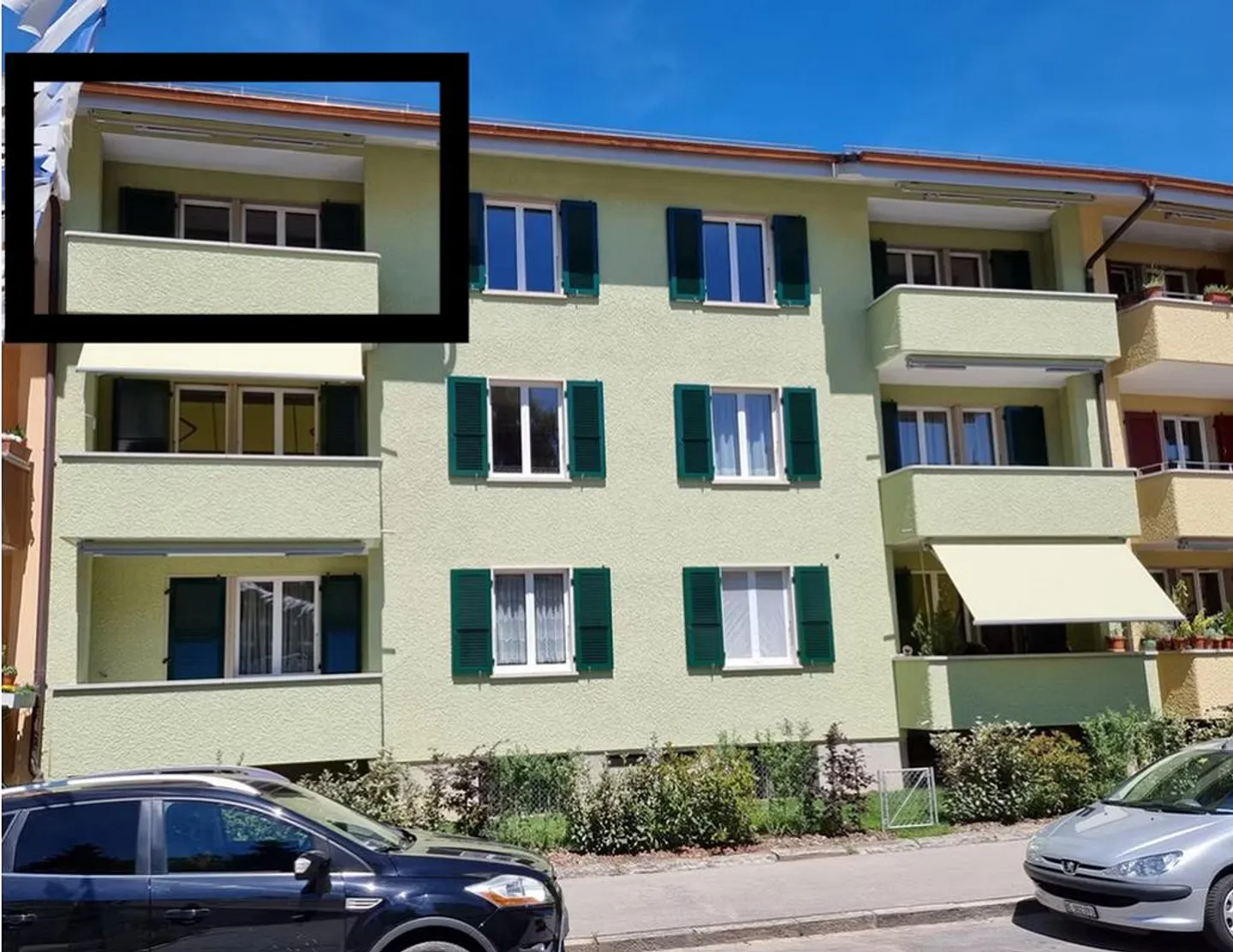 Modern bright and quiet apartment with balcony in Bern - Photo 1 of 8