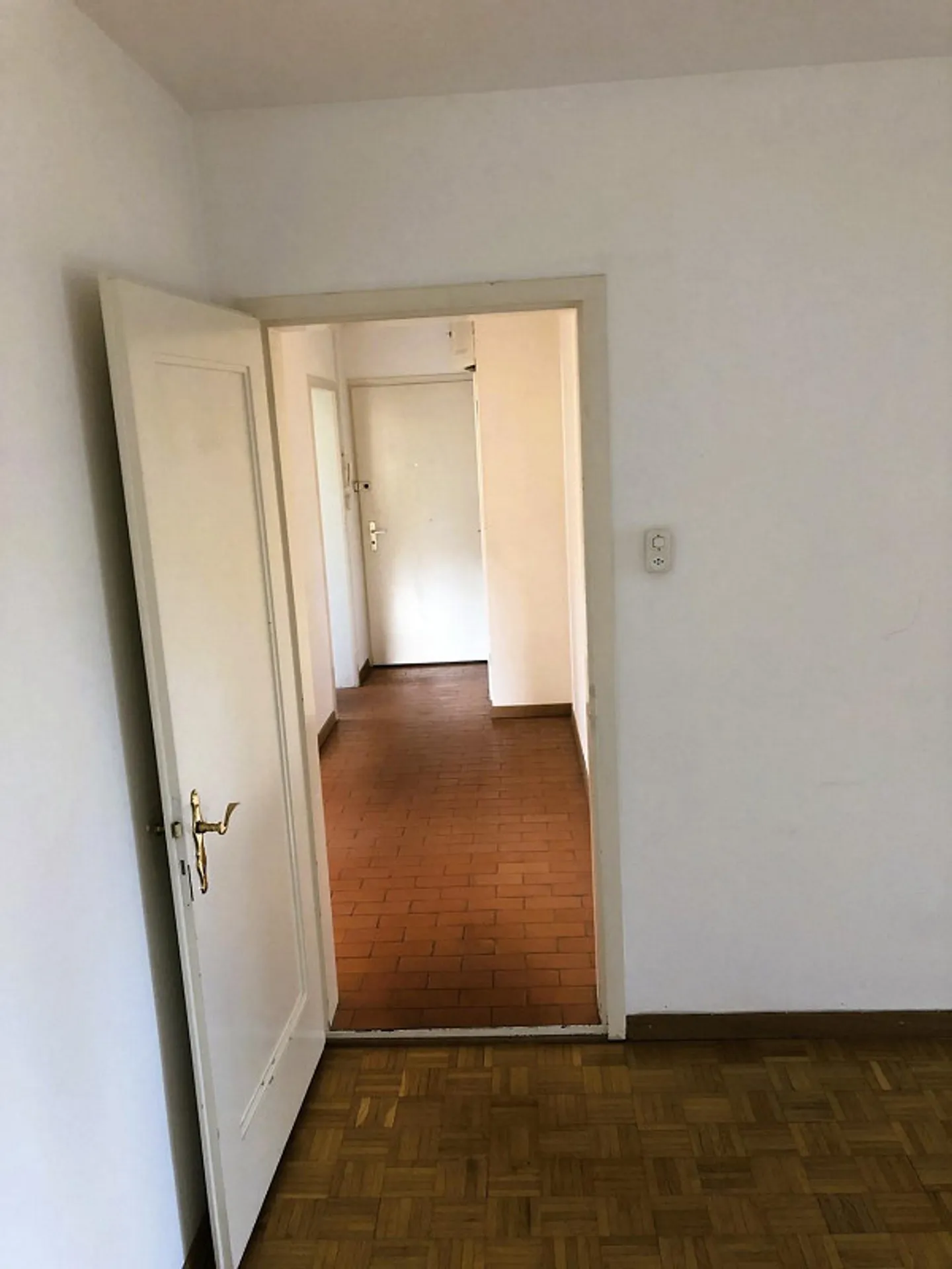 2-room apartment for rent - Photo 3 of 10