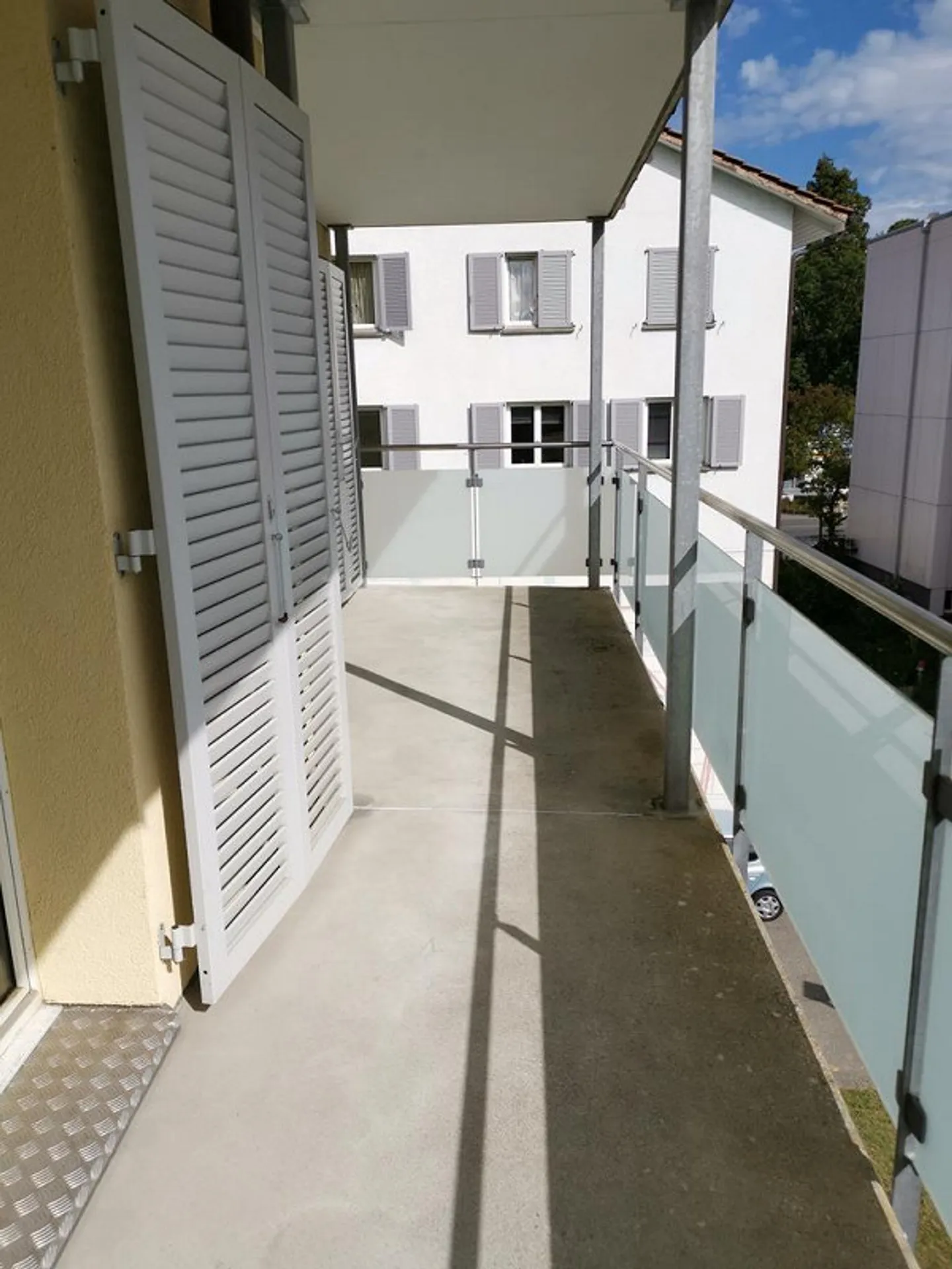 Appartamento centrale di 3 stanze con balcone ad Adliswil - Foto 8 di 9