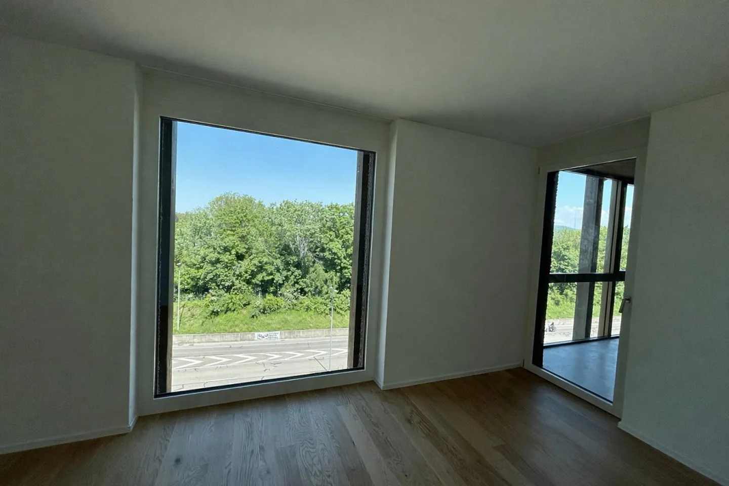 Looking for a new tenant for bright 4.5-room apartment! - Photo 5 of 16