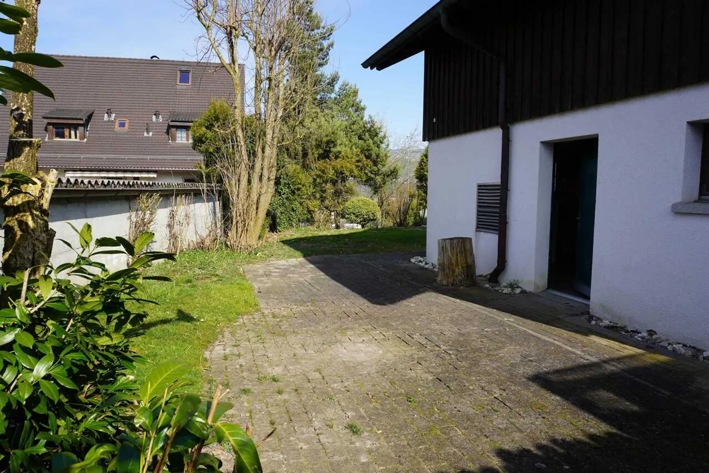 3.5-room attic apartment with garden - Photo 11 of 13