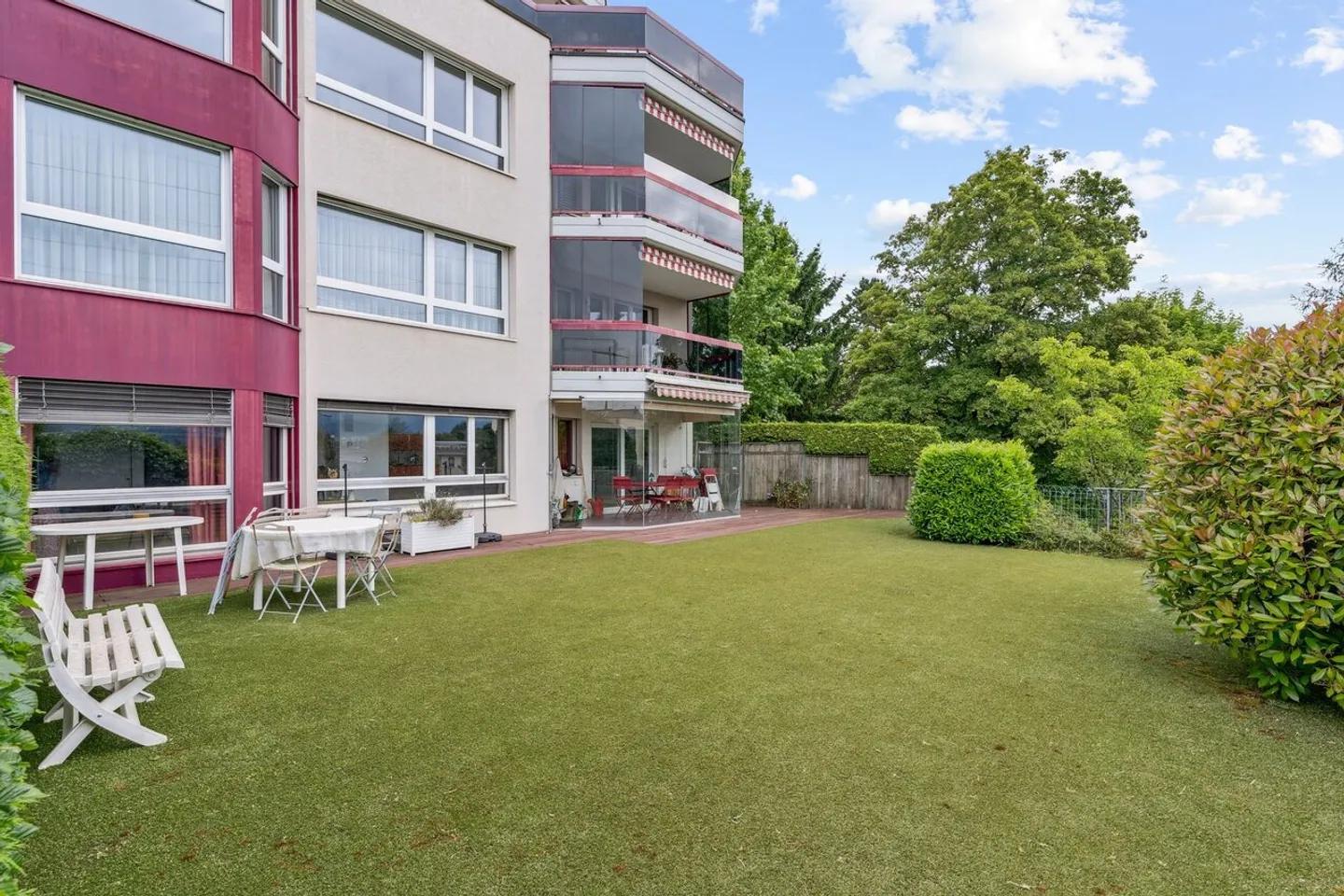 Erdgeschosswohnung mit atemberaubendem Blick auf die Voralpen - Foto 9 von 12