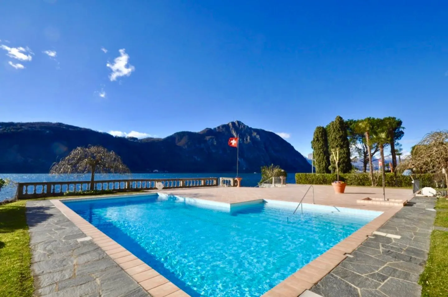 Appartamento di Lusso Fronte Lago - Foto 3 di 6