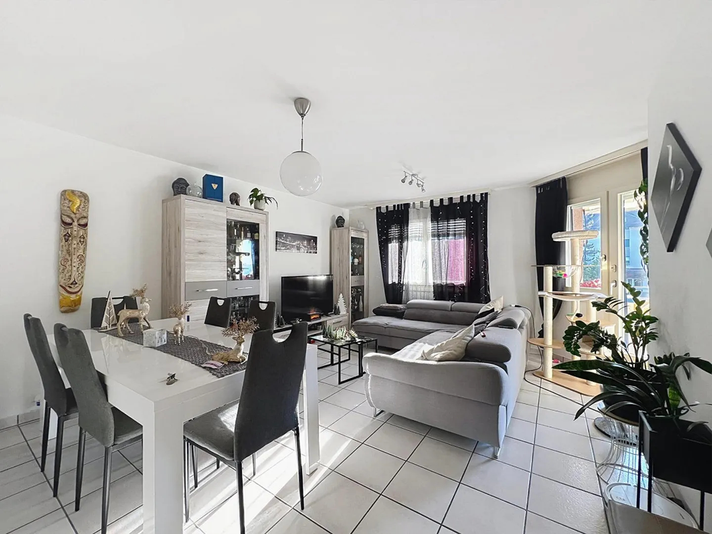 3,5 helle Zimmer | Dorfzentrum - Foto 1 von 6