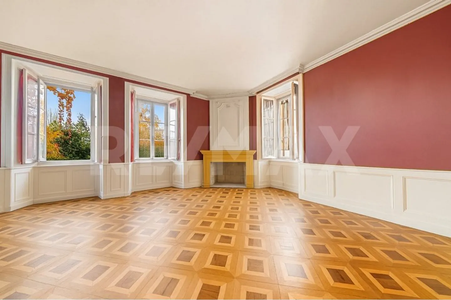 Historic House in Estavayer-le-Lac - Photo 7 of 13