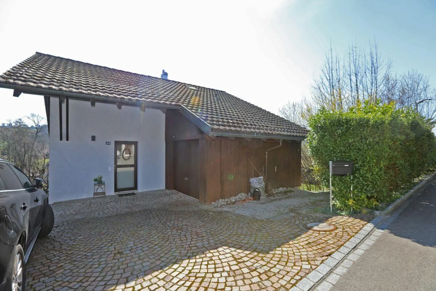 Living & Renting: Single-family house with a separate apartment and winter garden... - Photo 1 of 13