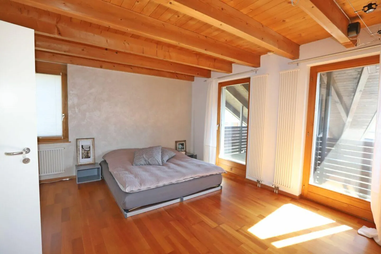 Living & Renting: Single-family house with a separate apartment and winter garden... - Photo 5 of 13