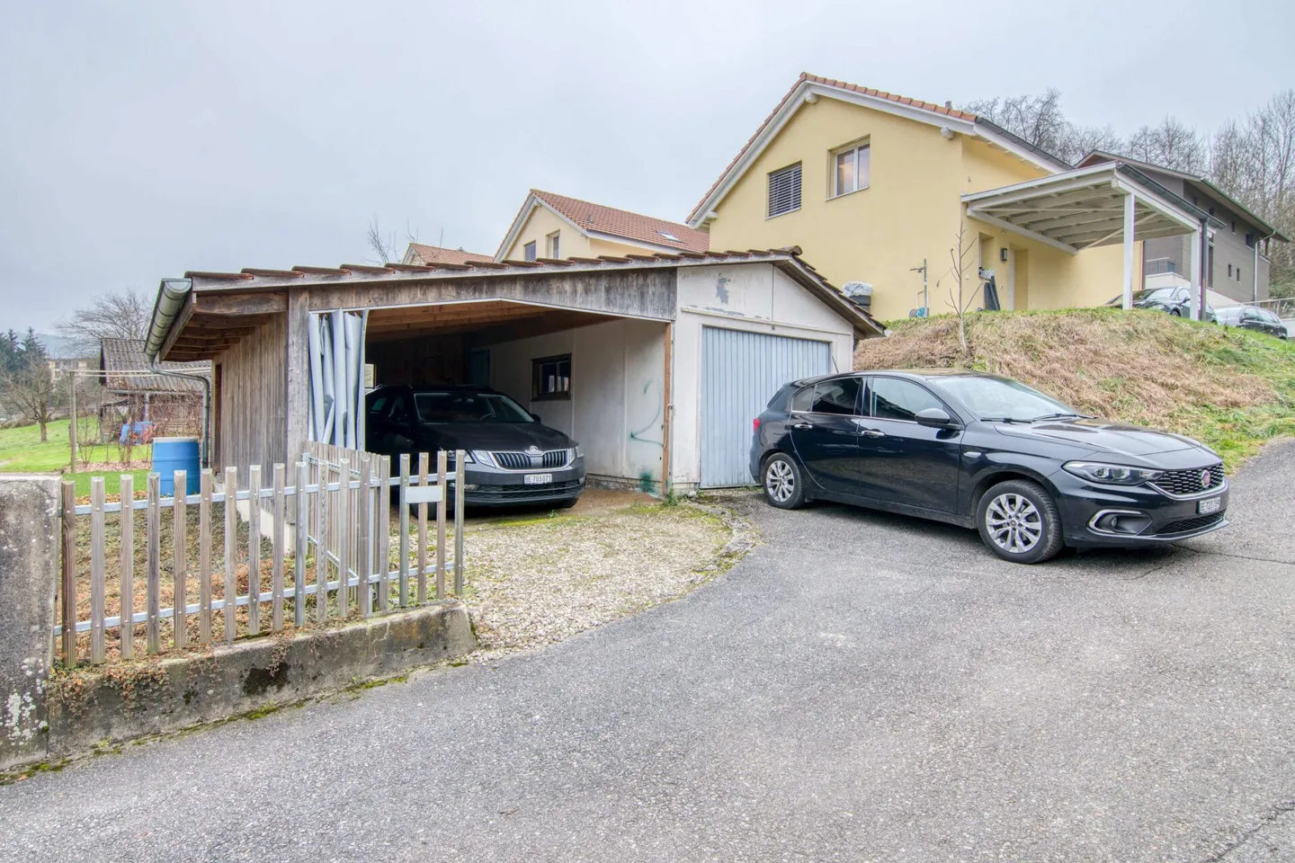 Berner Landhaus mit ca. 750 m² Baulandreserve (W3): Zweifamilienhaus an ruhiger Lage mit vielseitigem Potenzial - Foto 27 von 31