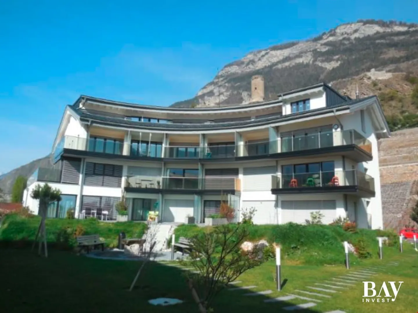 Triplex avec ascenceur privatif dans une environnement magnifique. Finitions au gré du preneur - Foto 2 von 16