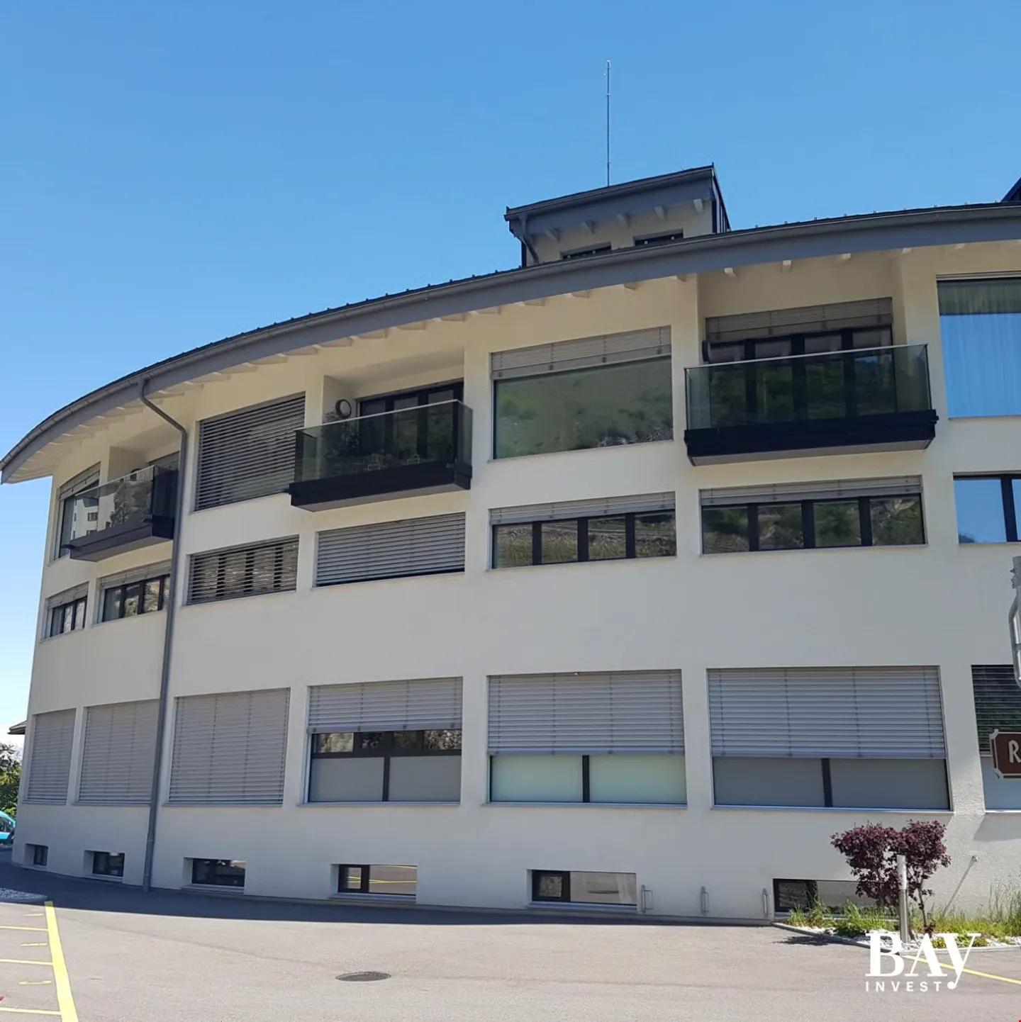 Triplex avec ascenceur privatif dans une environnement magnifique. Finitions au gré du preneur - Foto 4 von 16