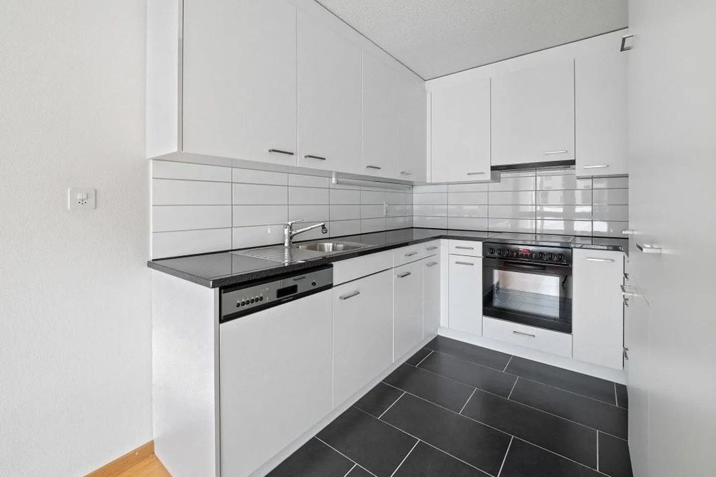 Appartamento moderno 3.5 locali - Foto 3 di 10