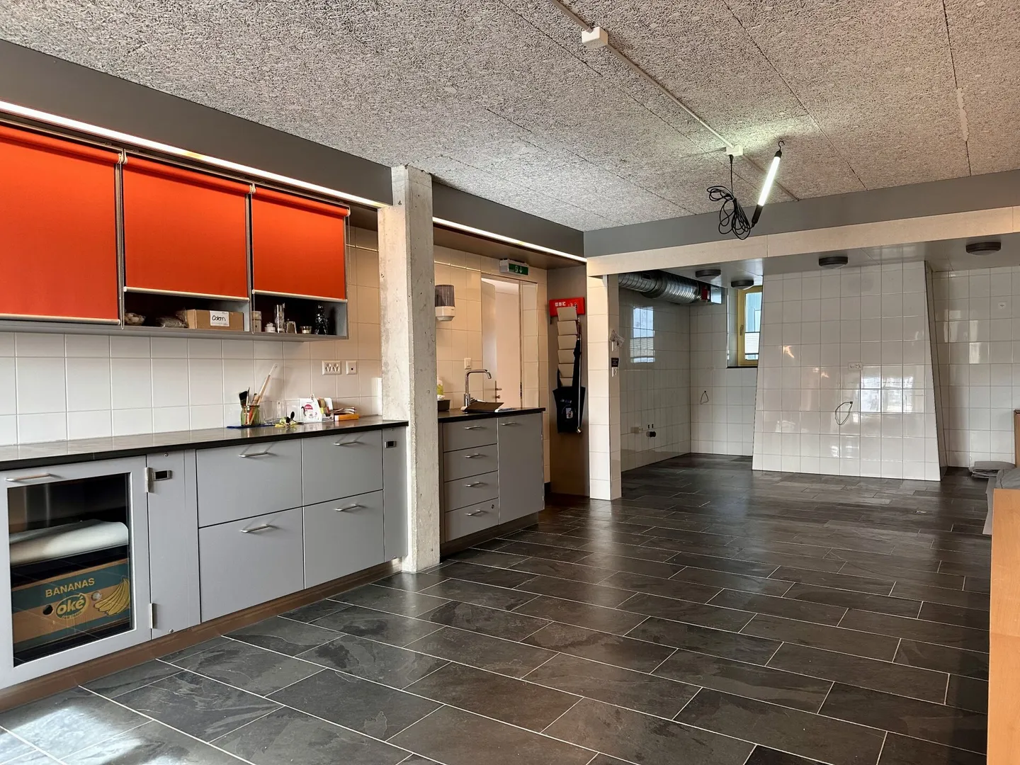Commercial Space 45 m² - Photo 3 of 7
