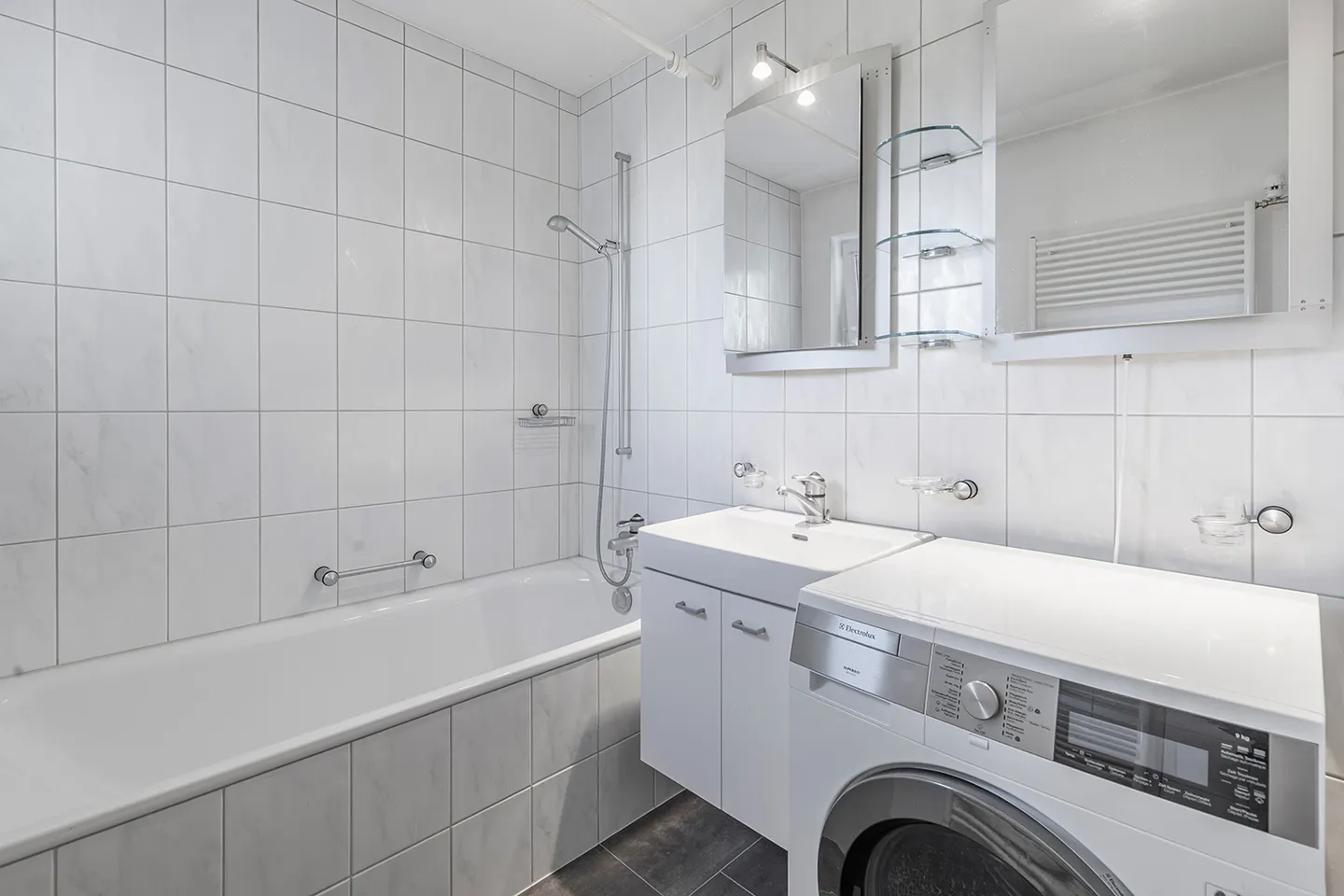 Appartamento 4.5 stanze soleggiato - Foto 6 di 7