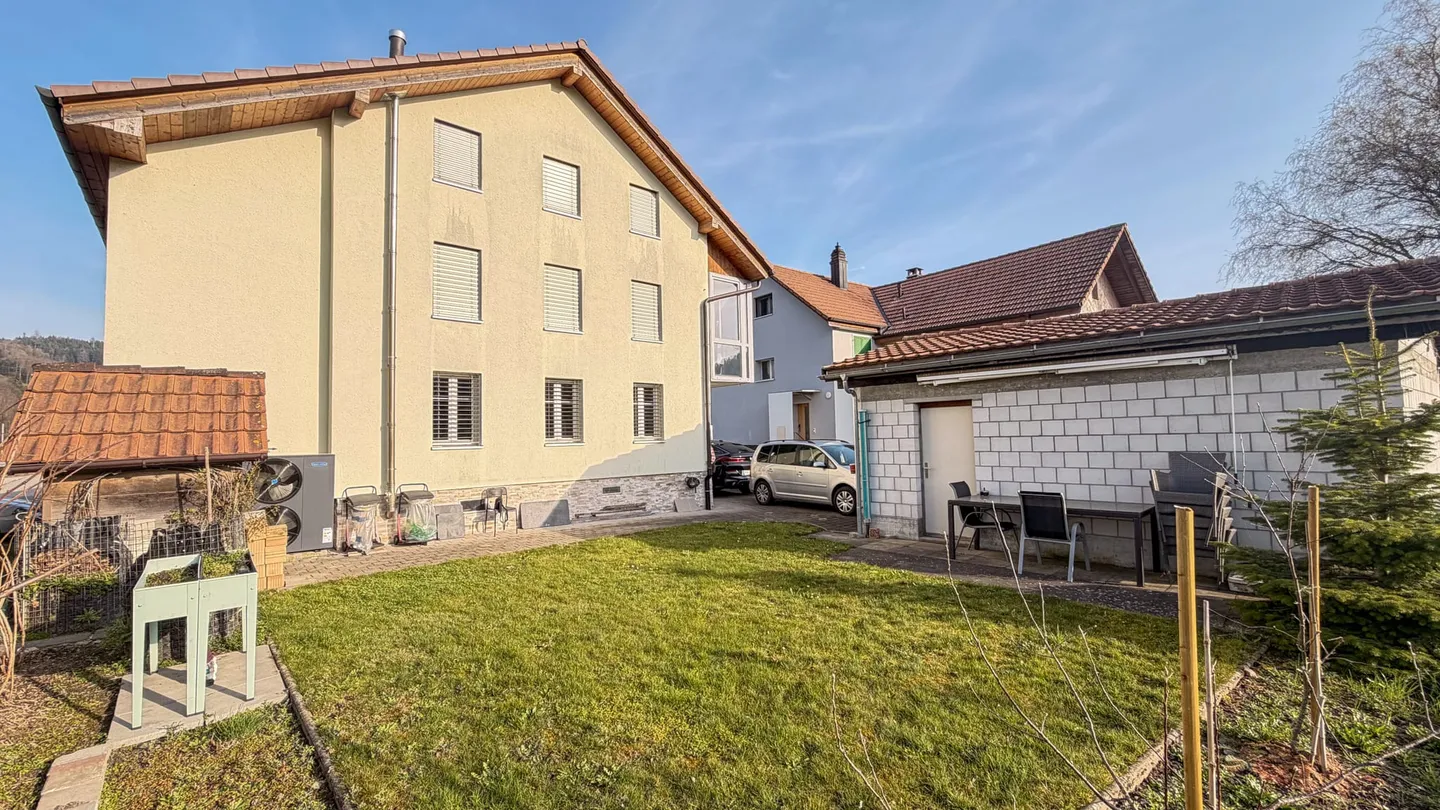Casa multifamiliare completamente ristrutturata di 3 unità a Oberburg - Foto 7 di 7