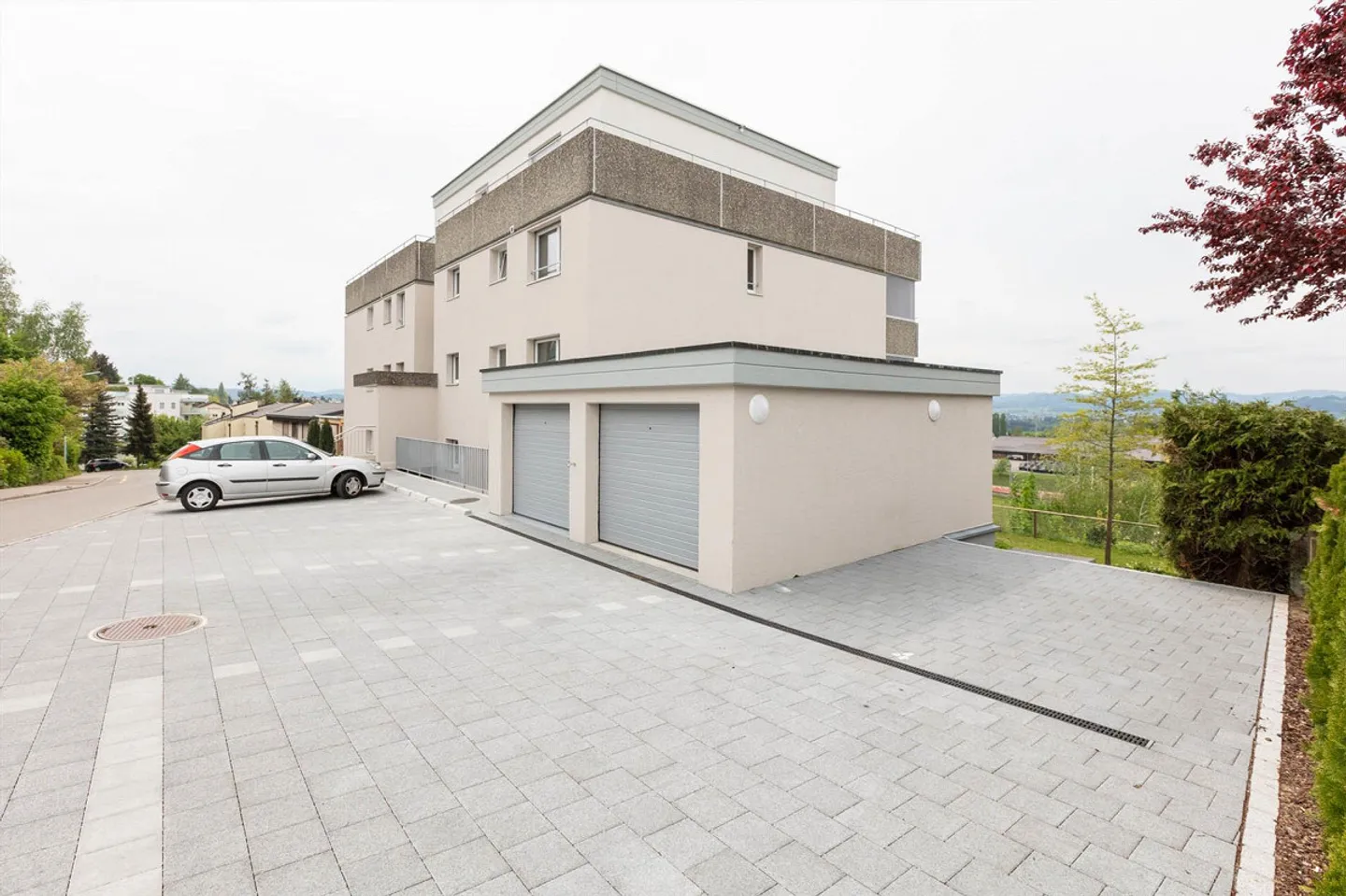 3½ Room Apartment with Great View - Photo 8 of 8
