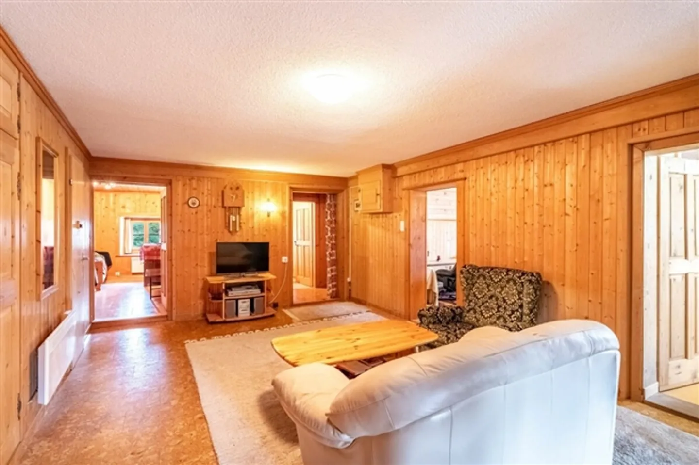 Living like in the fairy tale of Schellen-Ursli. 4.5-room apartment in Ftan-Pitschen - Photo 4 of 20