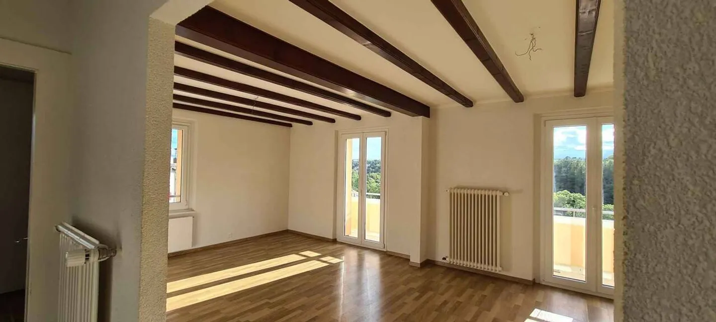 Apartment for rent - Photo 4 of 12