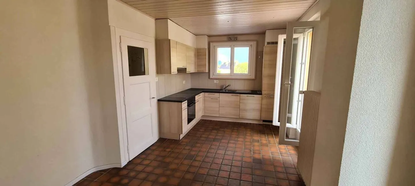 Apartment for rent - Photo 6 of 12