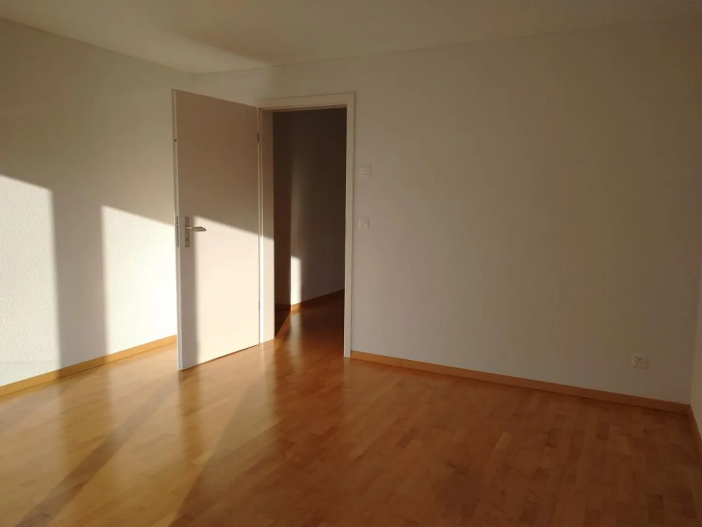 Geräumige Wohnung mit Sicht - Foto 8 von 23