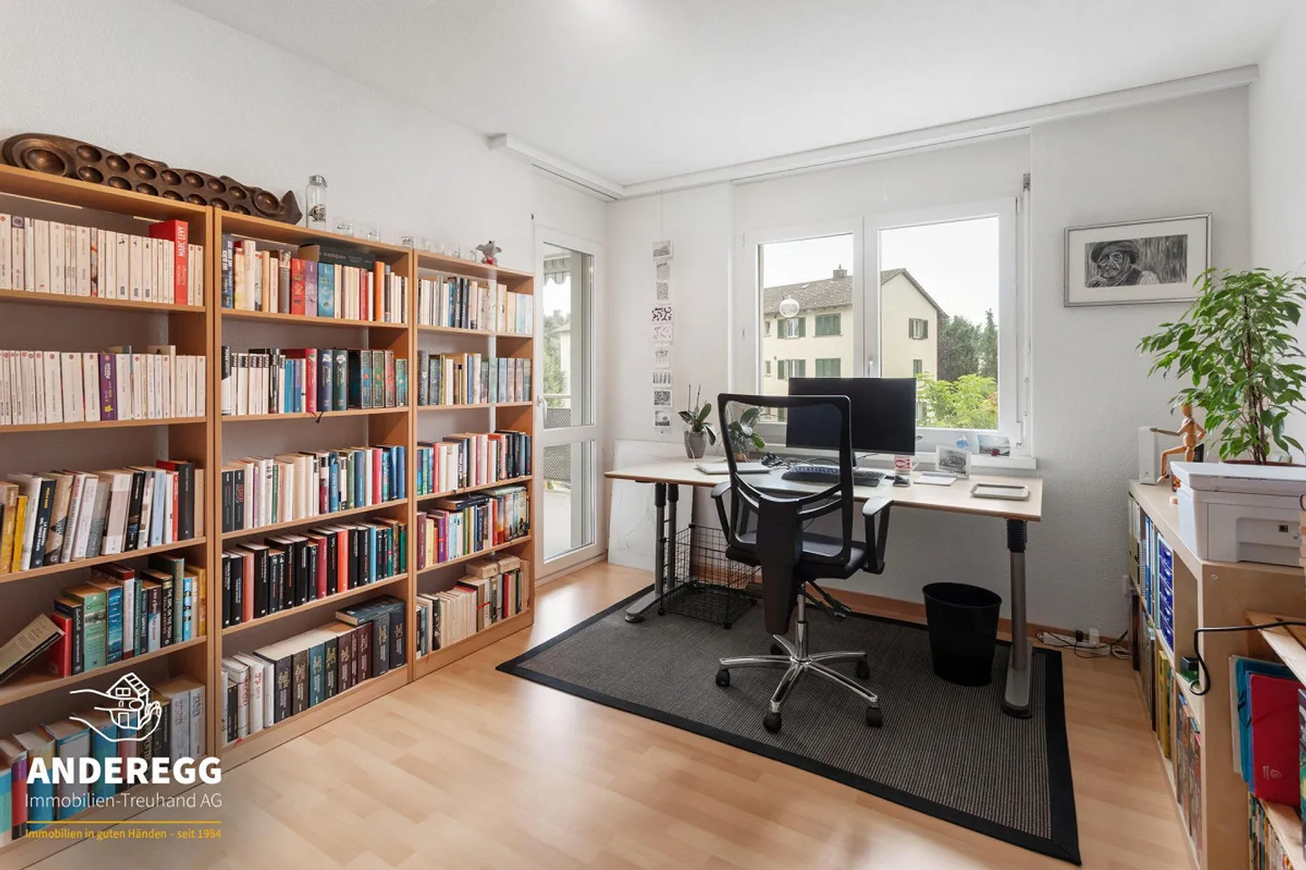 Bright 4.5-room apartment on the 2nd floor, elevator and hobby room in a central location - Photo 9 of 13