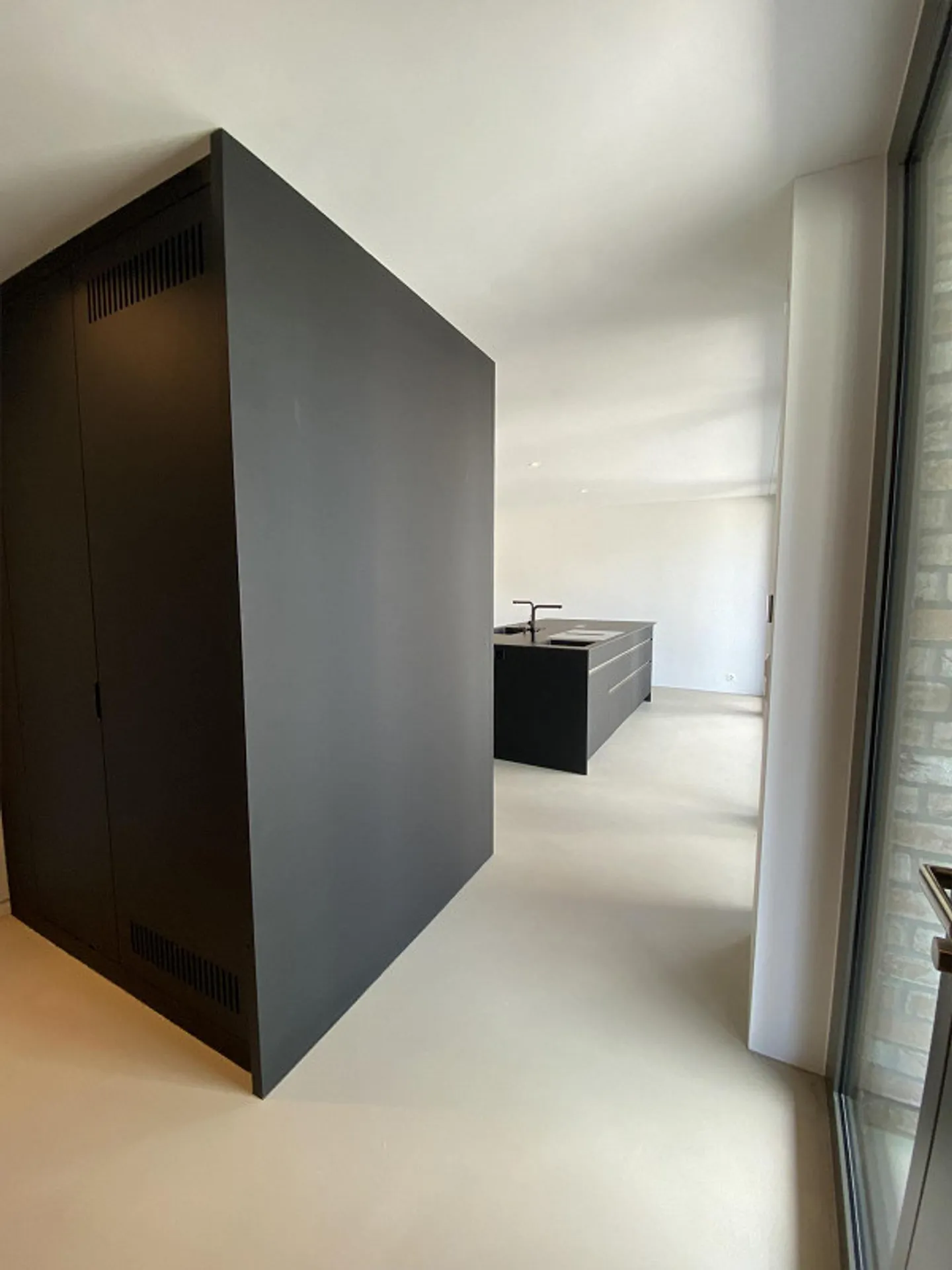 Exklusive 2.5-Zimmer-Neubauwohnung mit Seesicht und grosser Loggia - Foto 10 von 26