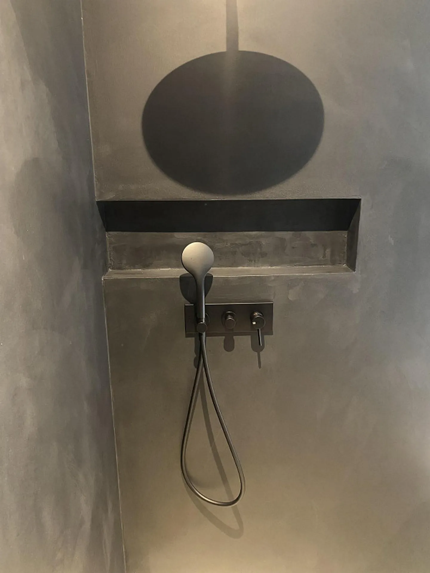 Exklusive 2.5-Zimmer-Neubauwohnung mit Seesicht und grosser Loggia - Foto 20 von 26