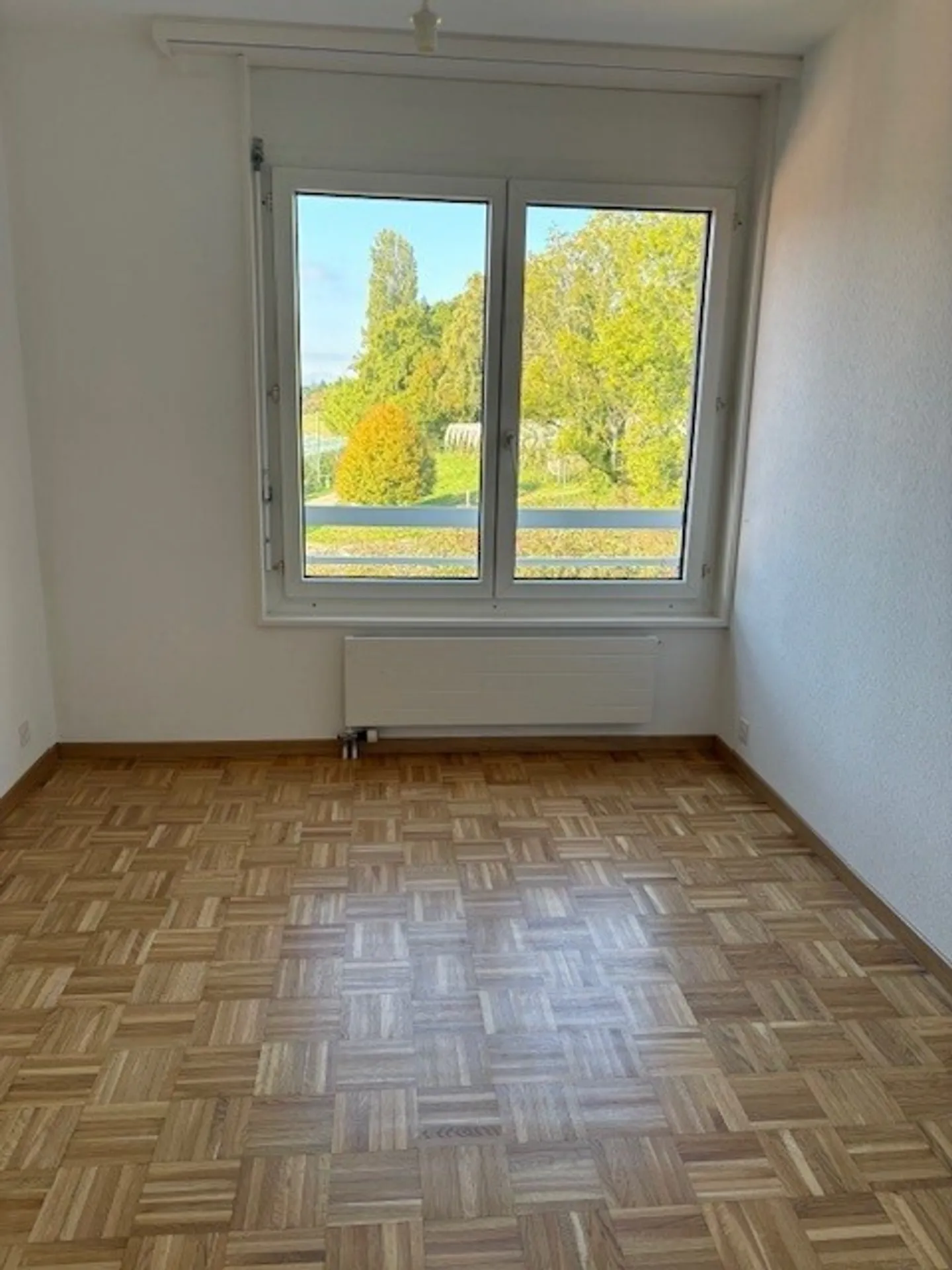Superb 5-room duplex apartment in Tolochenaz - Photo 5 of 7
