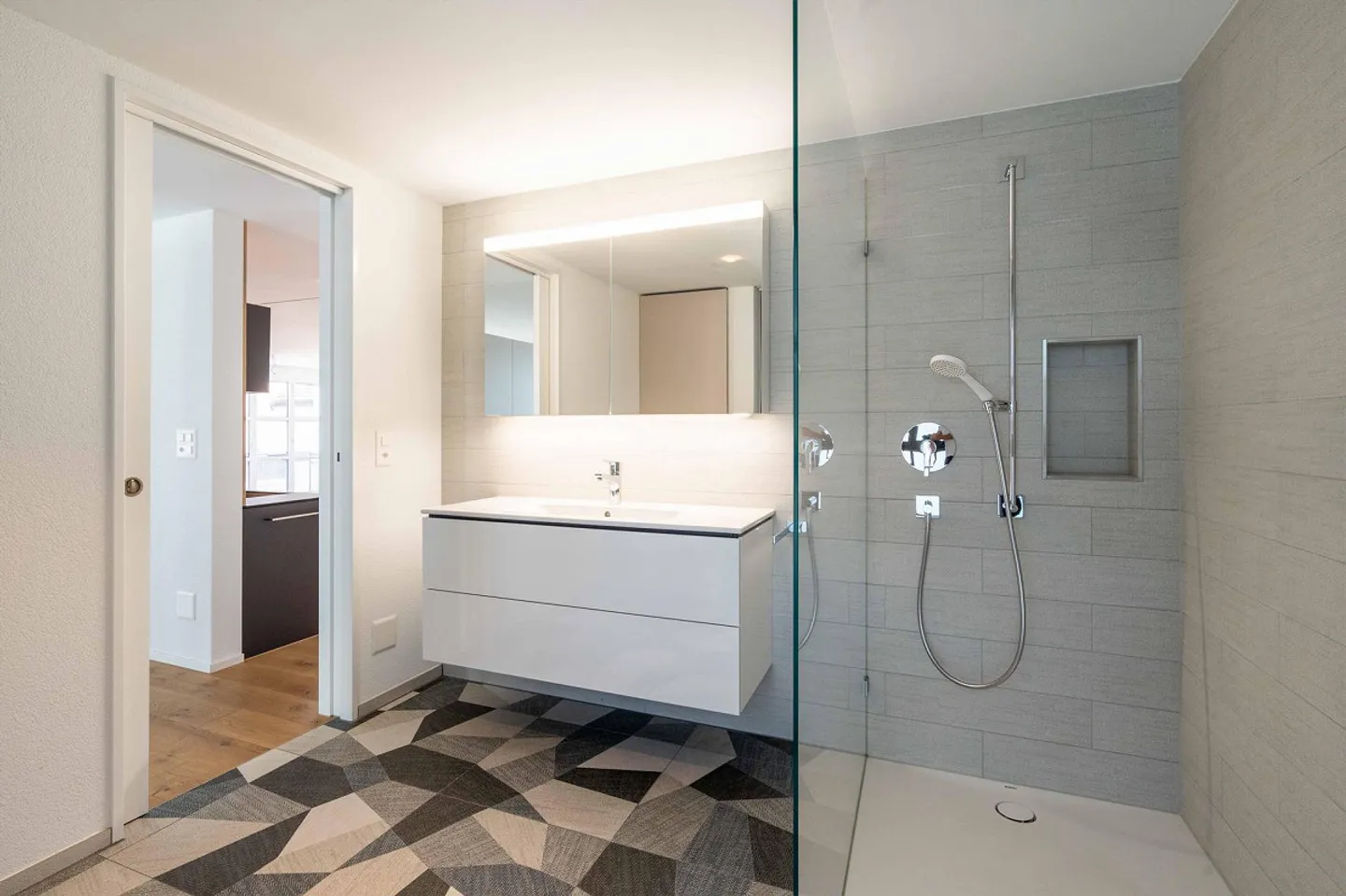 Loft Apartment in Sarnen - Photo 8 of 10