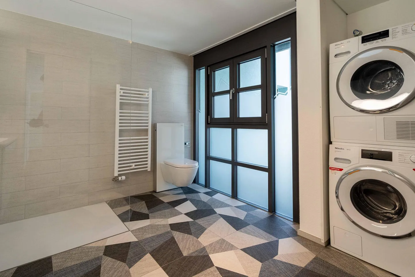 Loft Apartment in Sarnen - Photo 9 of 10