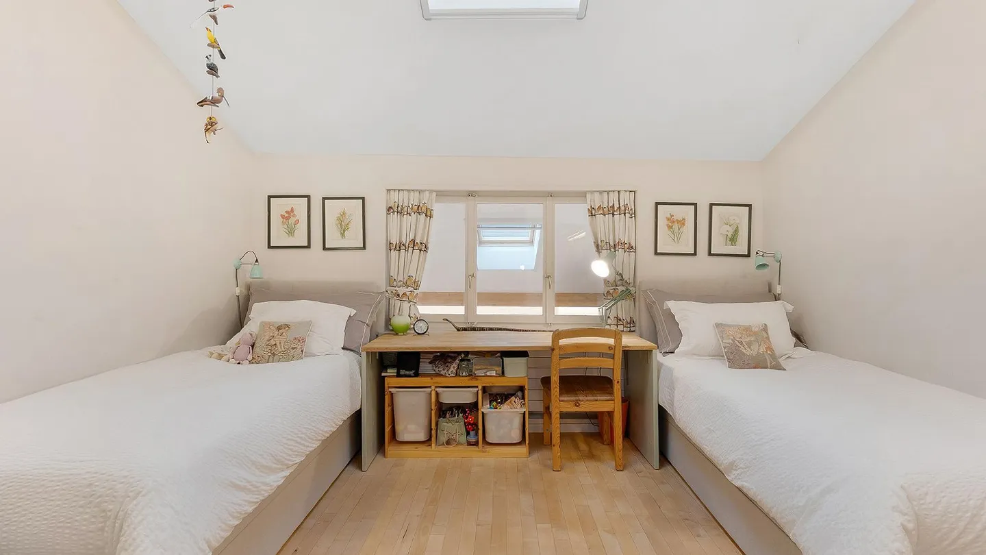 Charming Row House with a View and Garden - Photo 7 of 7